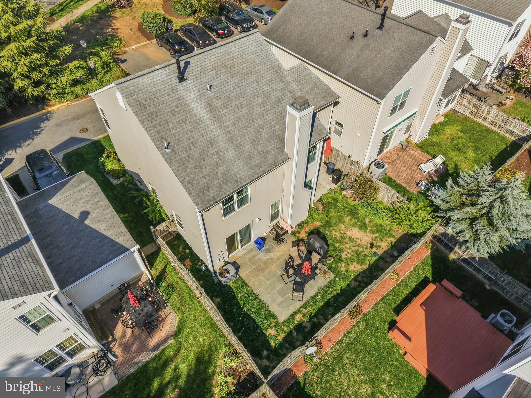 MEADOWGATE - Residential