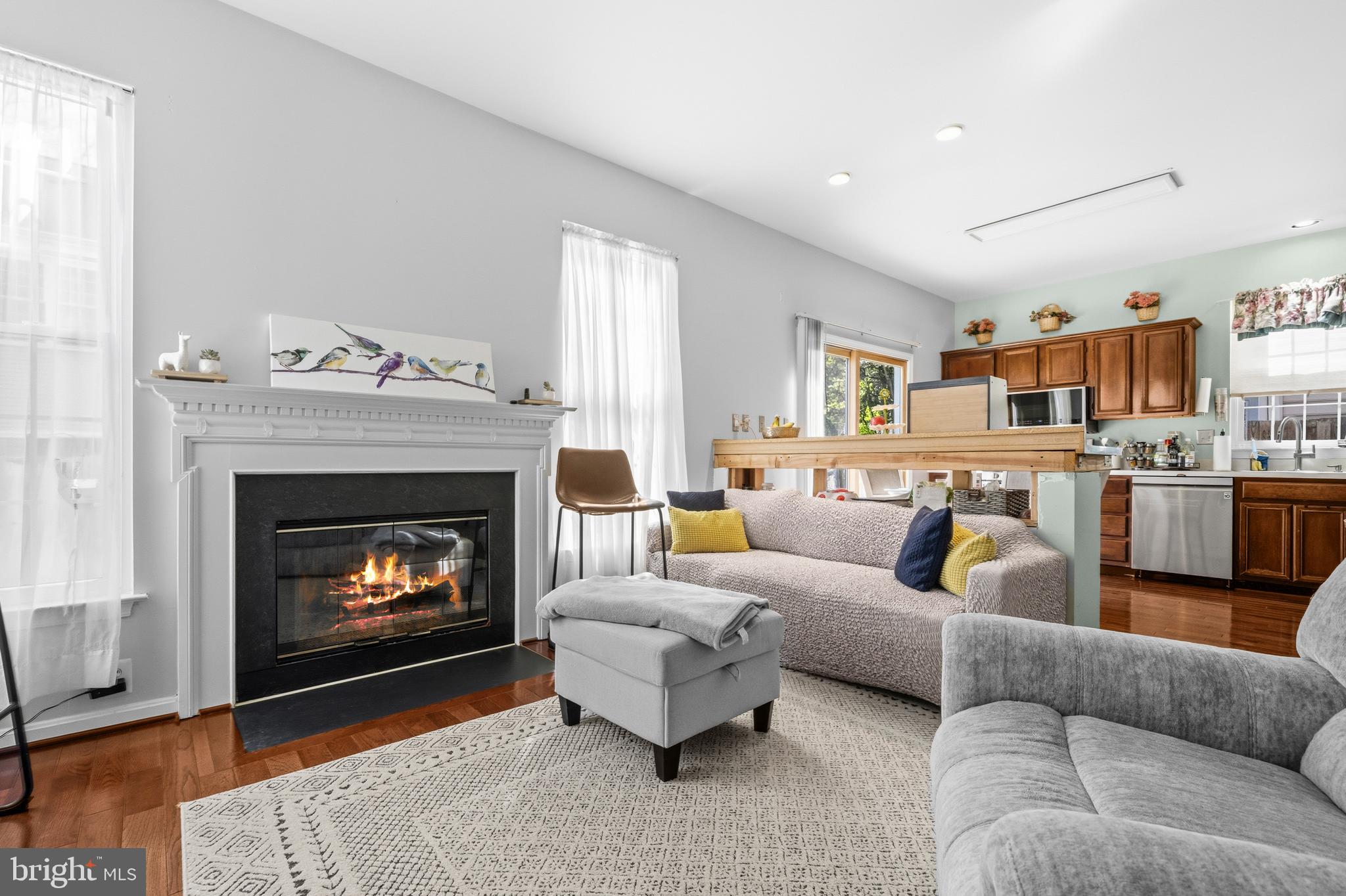 MEADOWGATE - Residential