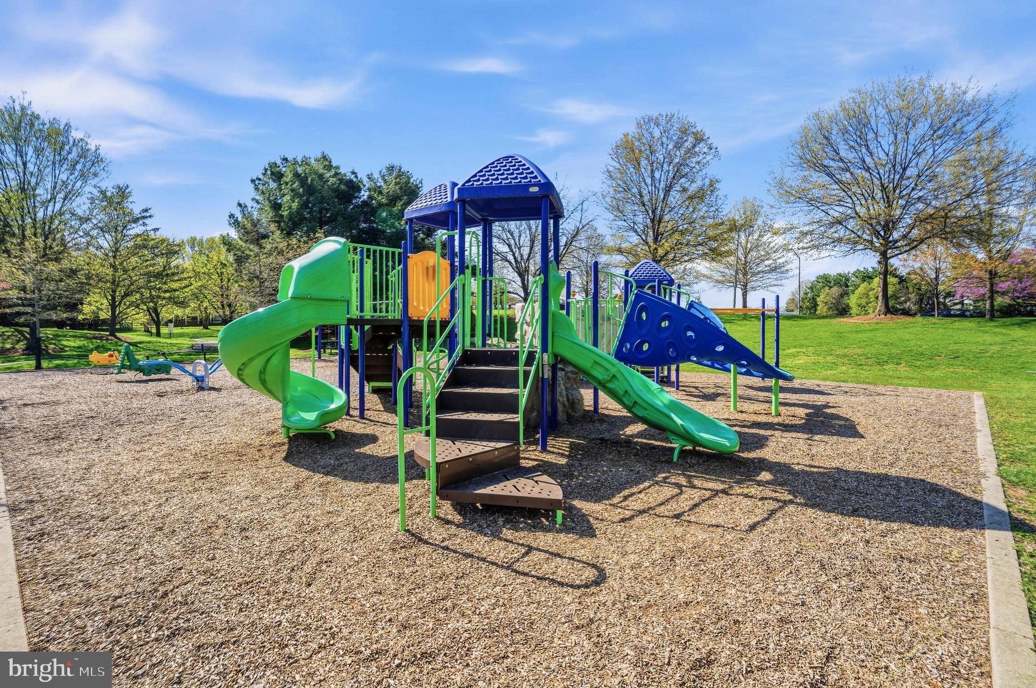 MEADOWGATE - Residential