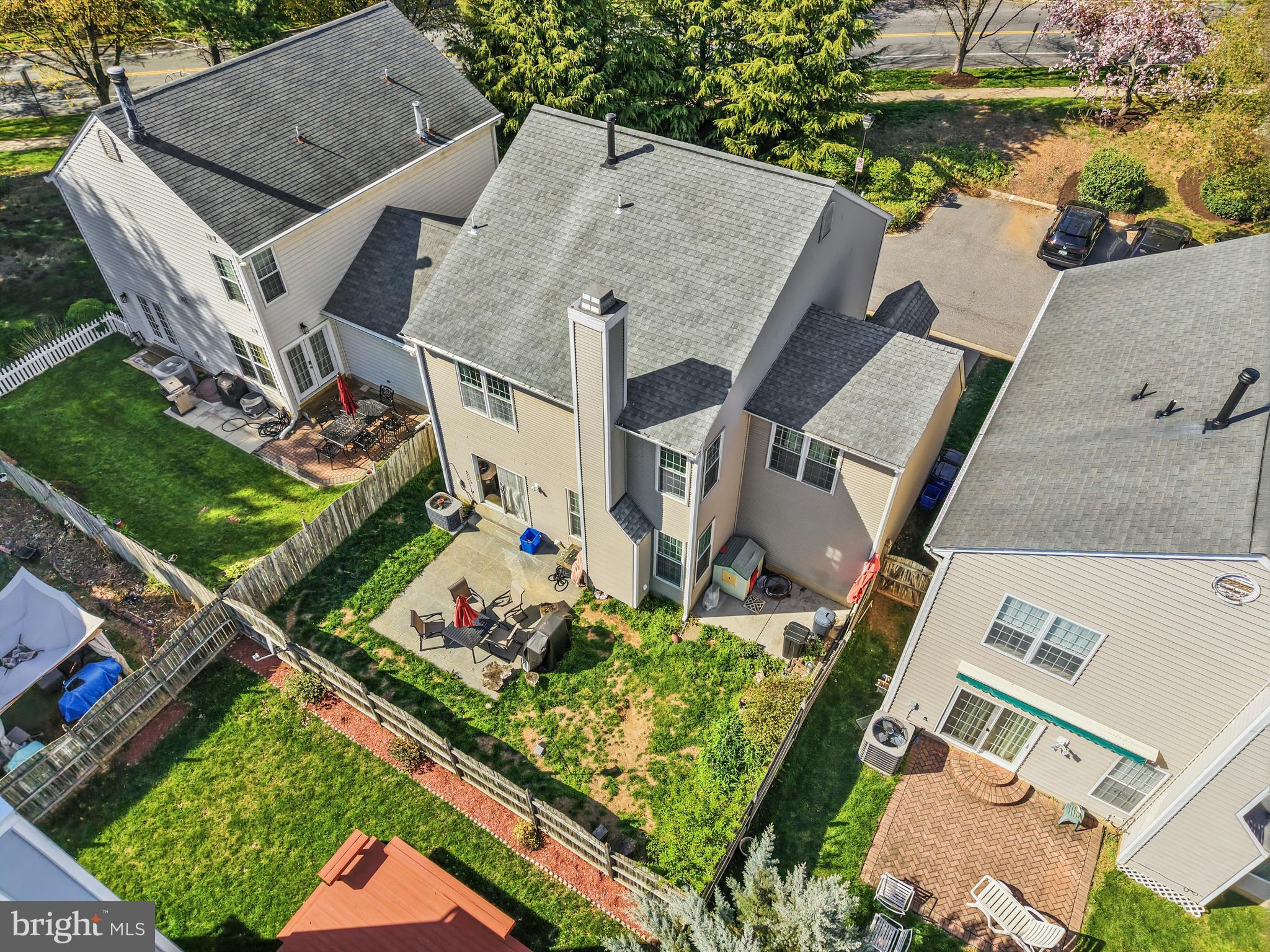 MEADOWGATE - Residential