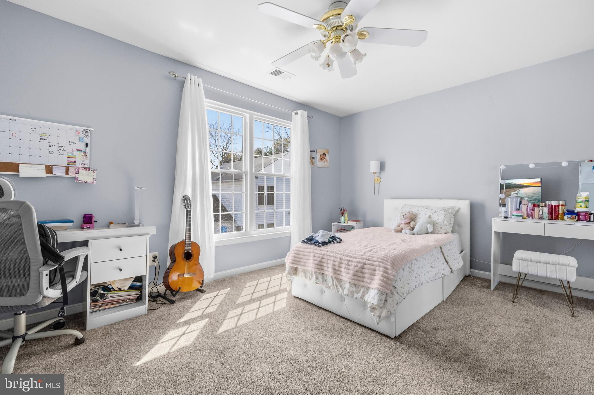 MEADOWGATE - Residential