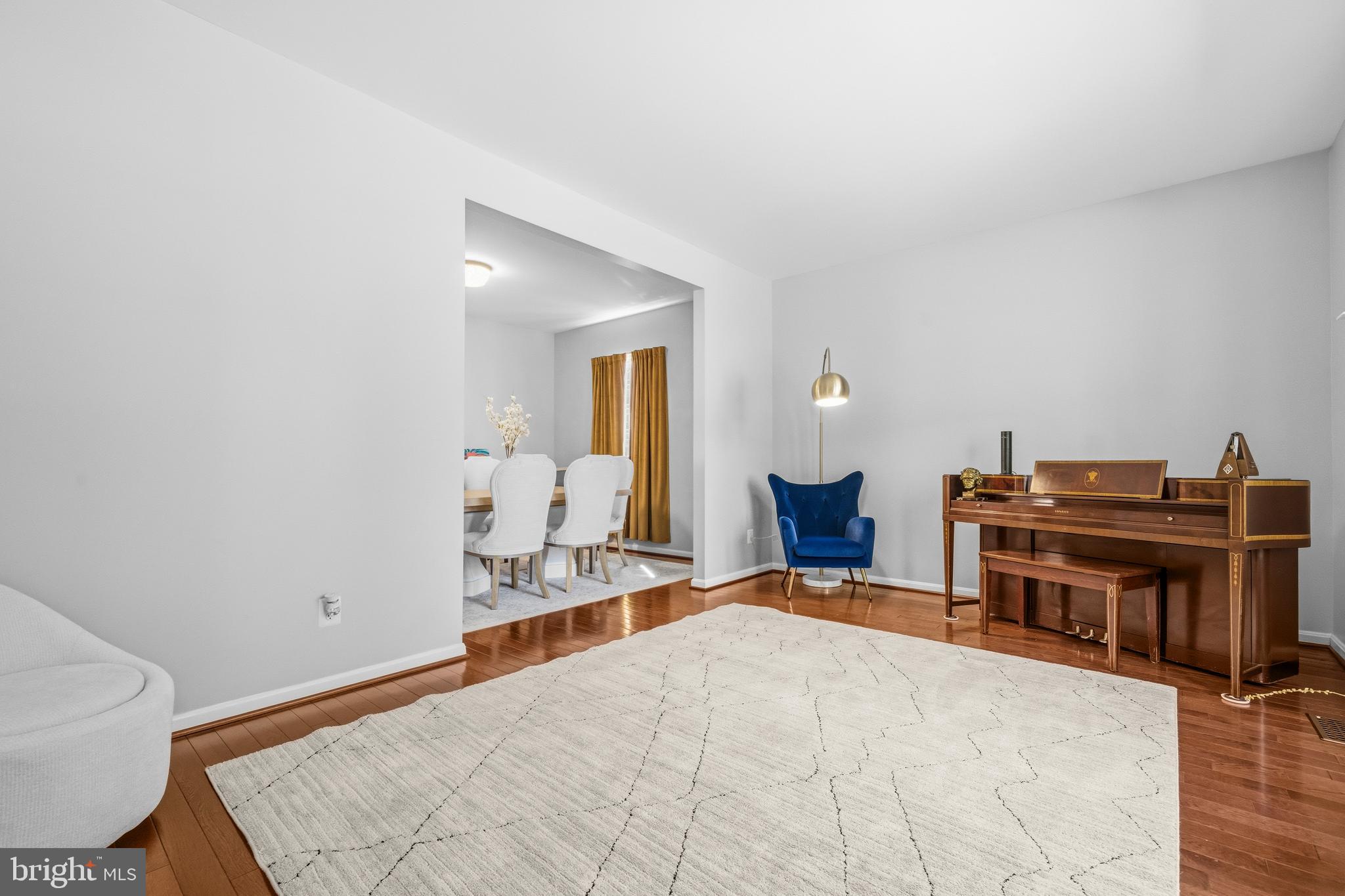 MEADOWGATE - Residential