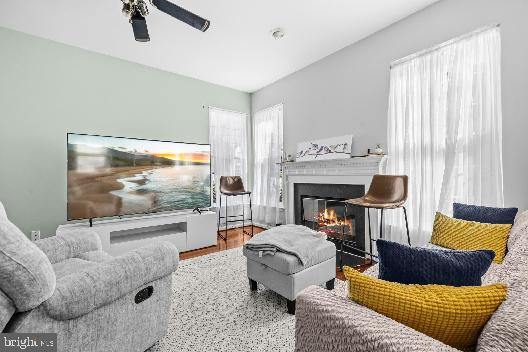 MEADOWGATE - Residential