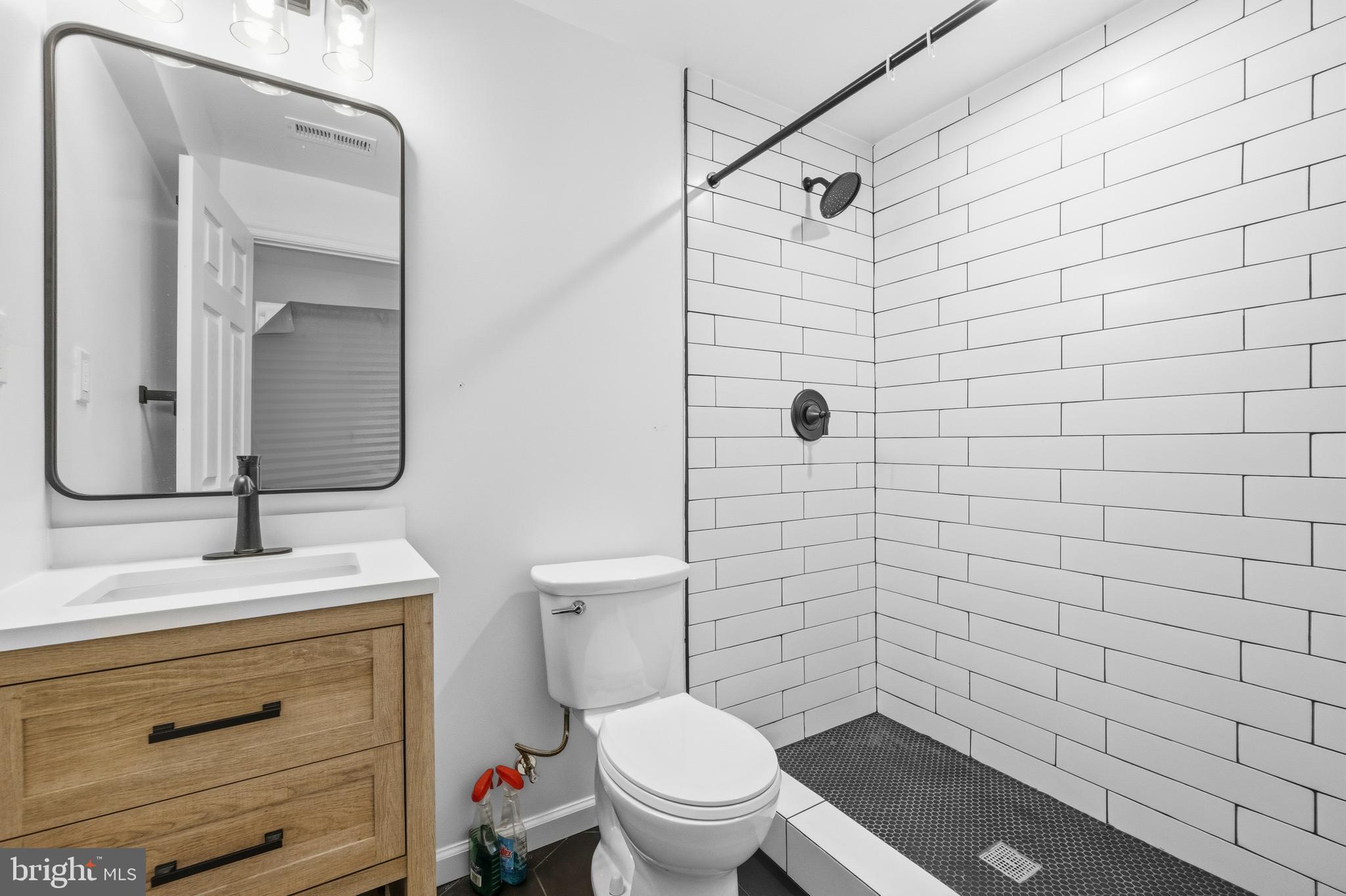 MEADOWGATE - Residential