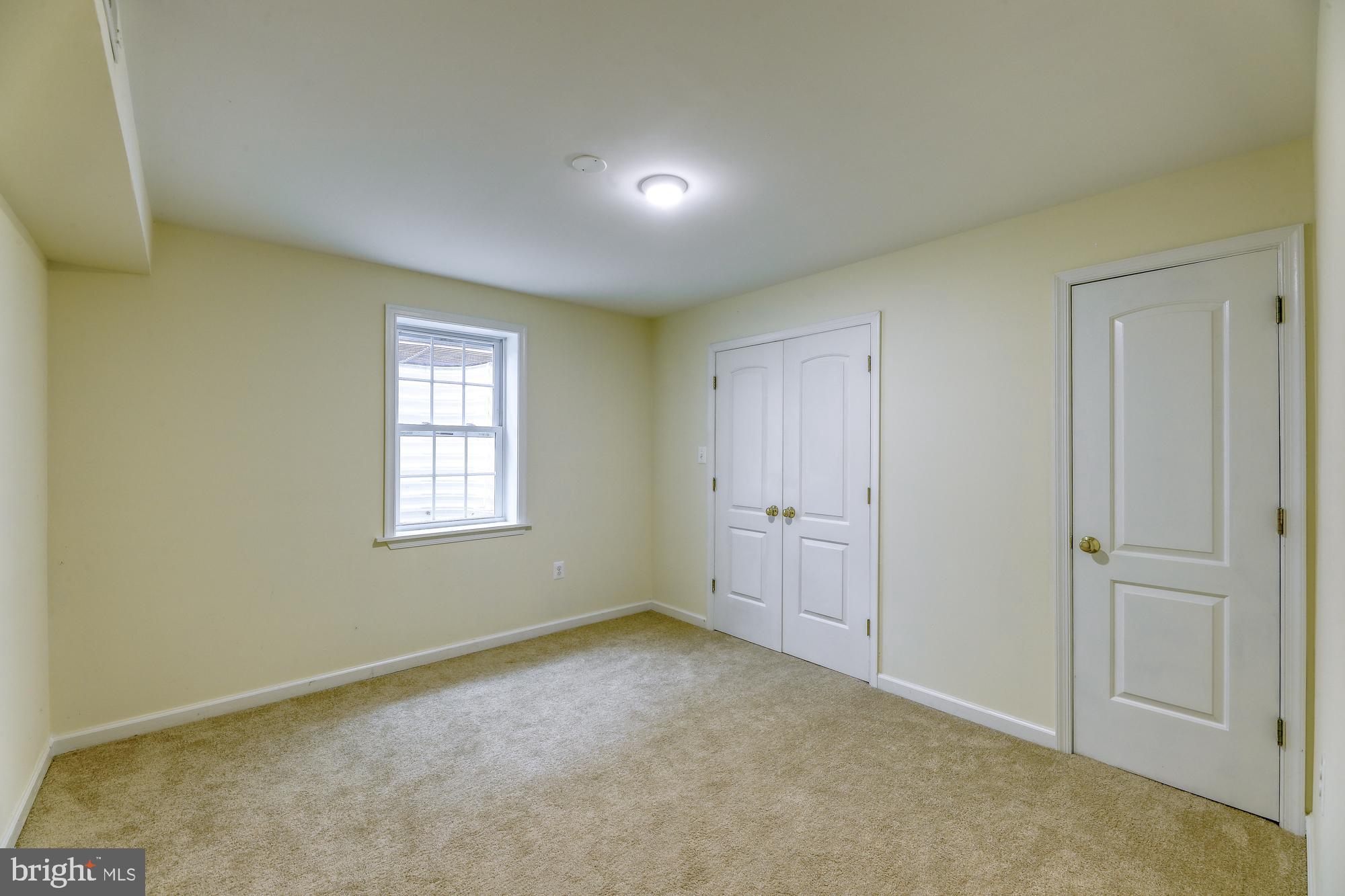 MC LEAN HAMLET - Residential