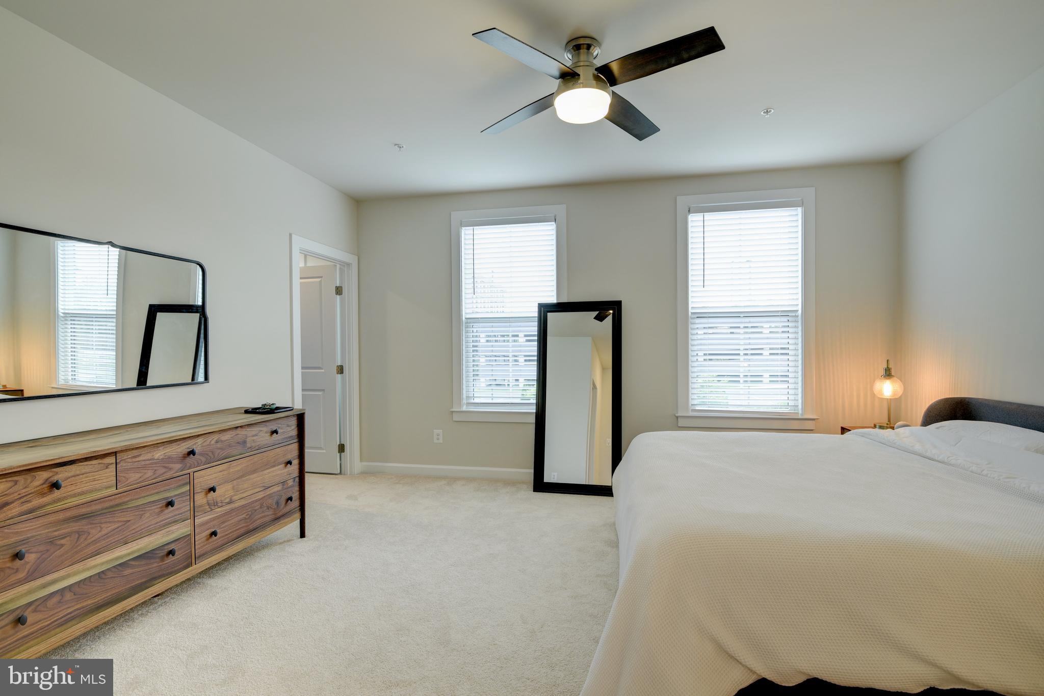 WOODLAND PARK STATION - Residential Lease