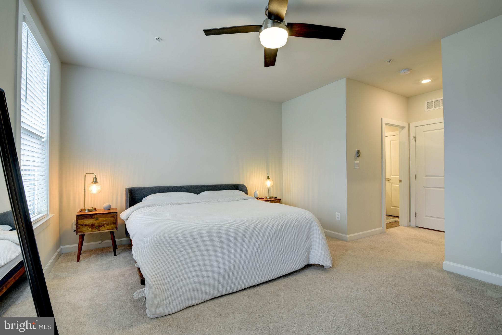 WOODLAND PARK STATION - Residential Lease