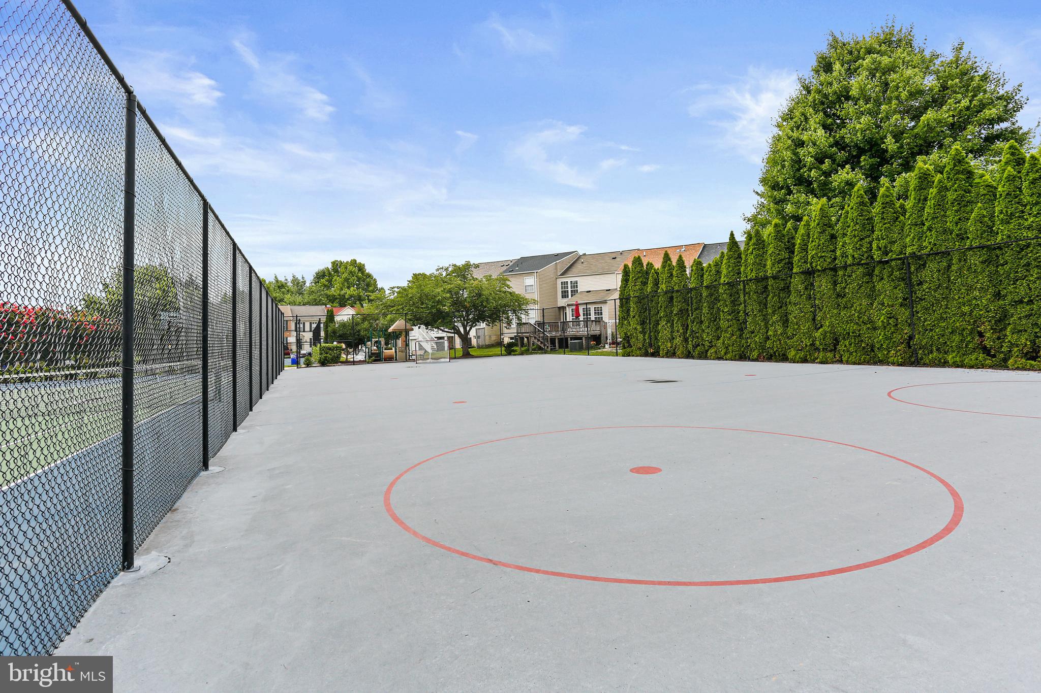 RICHFIELD STATION VILLAGE - Residential