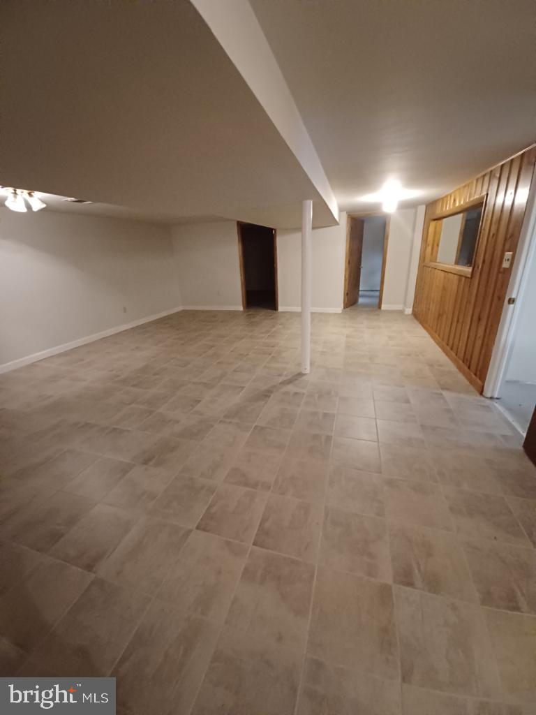 MOUNT HEBRON - Residential Lease