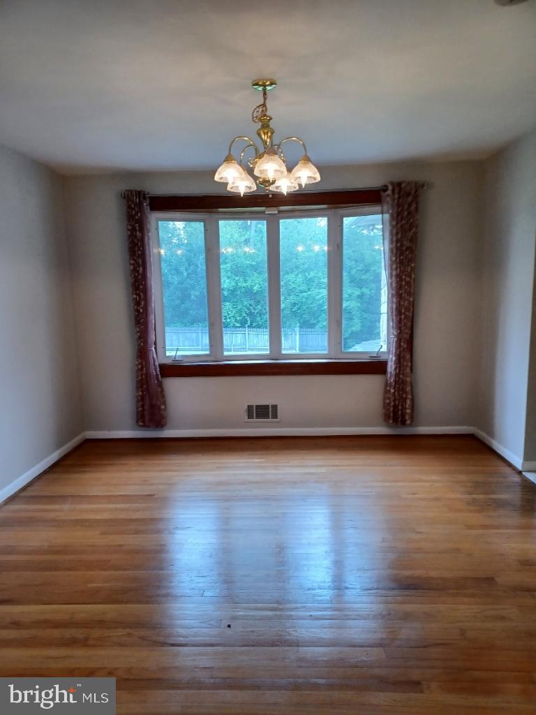 MOUNT HEBRON - Residential Lease