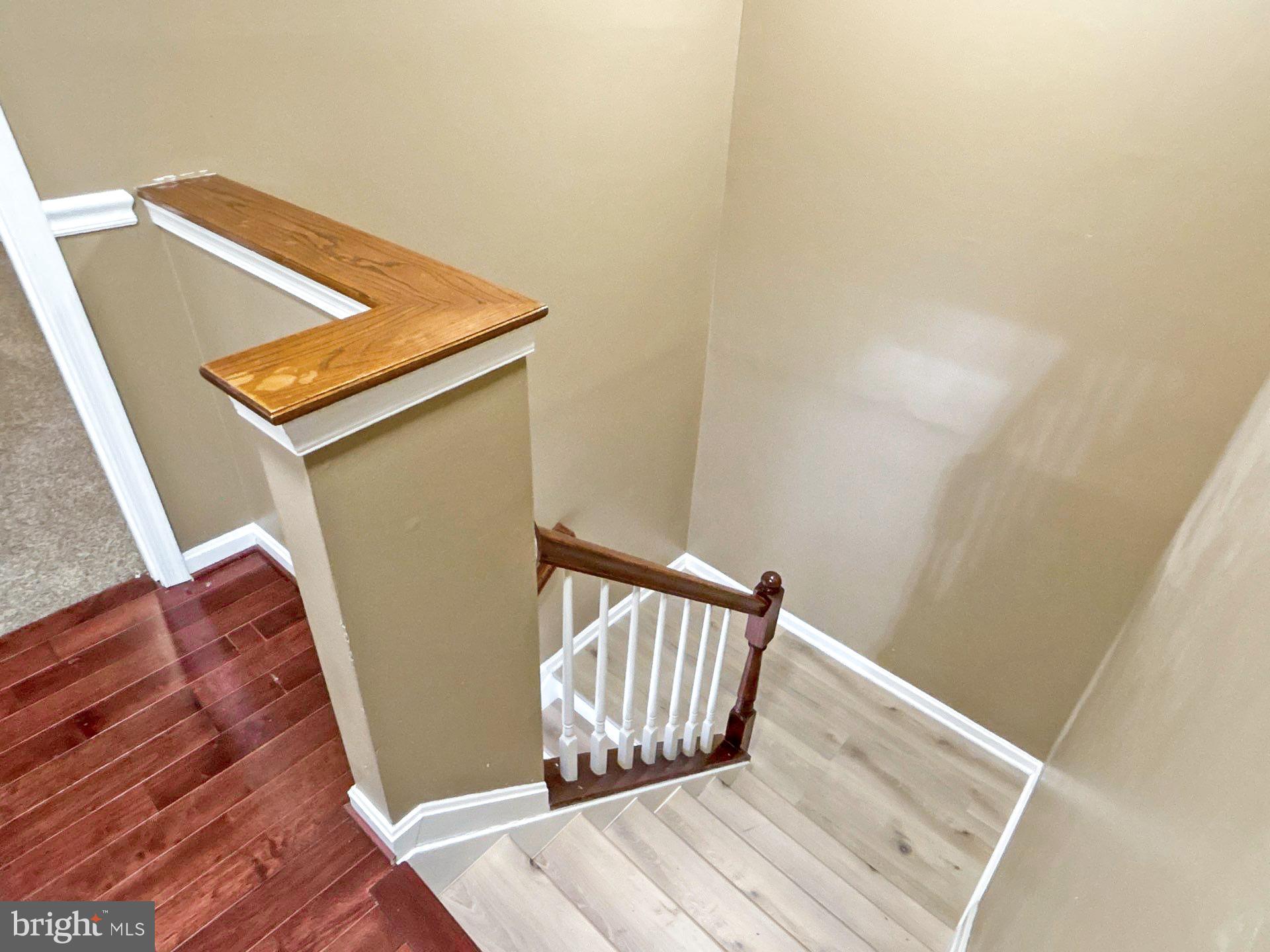 KINGS POINT - Residential