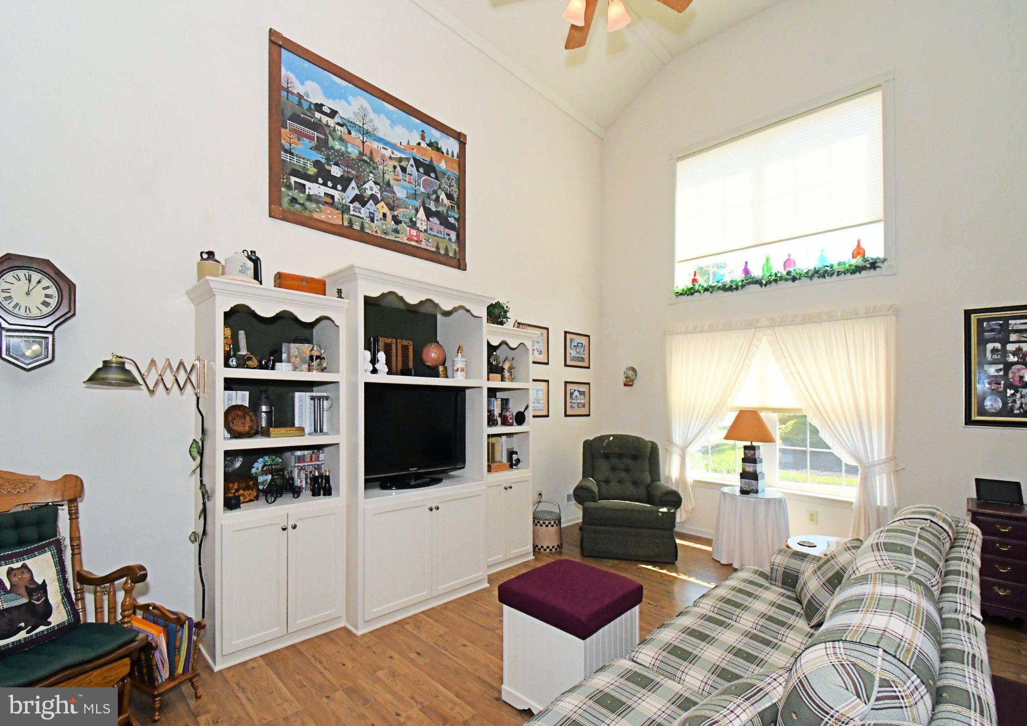 138 ARBOUR COURT