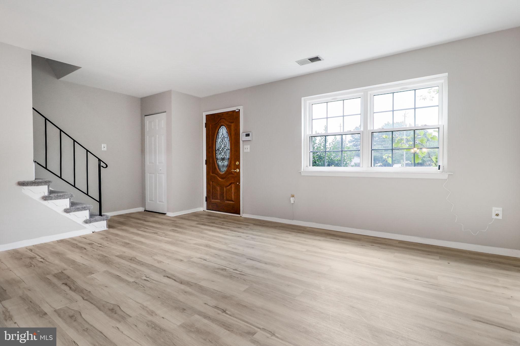 ANNETTE GARDENS - Residential Lease