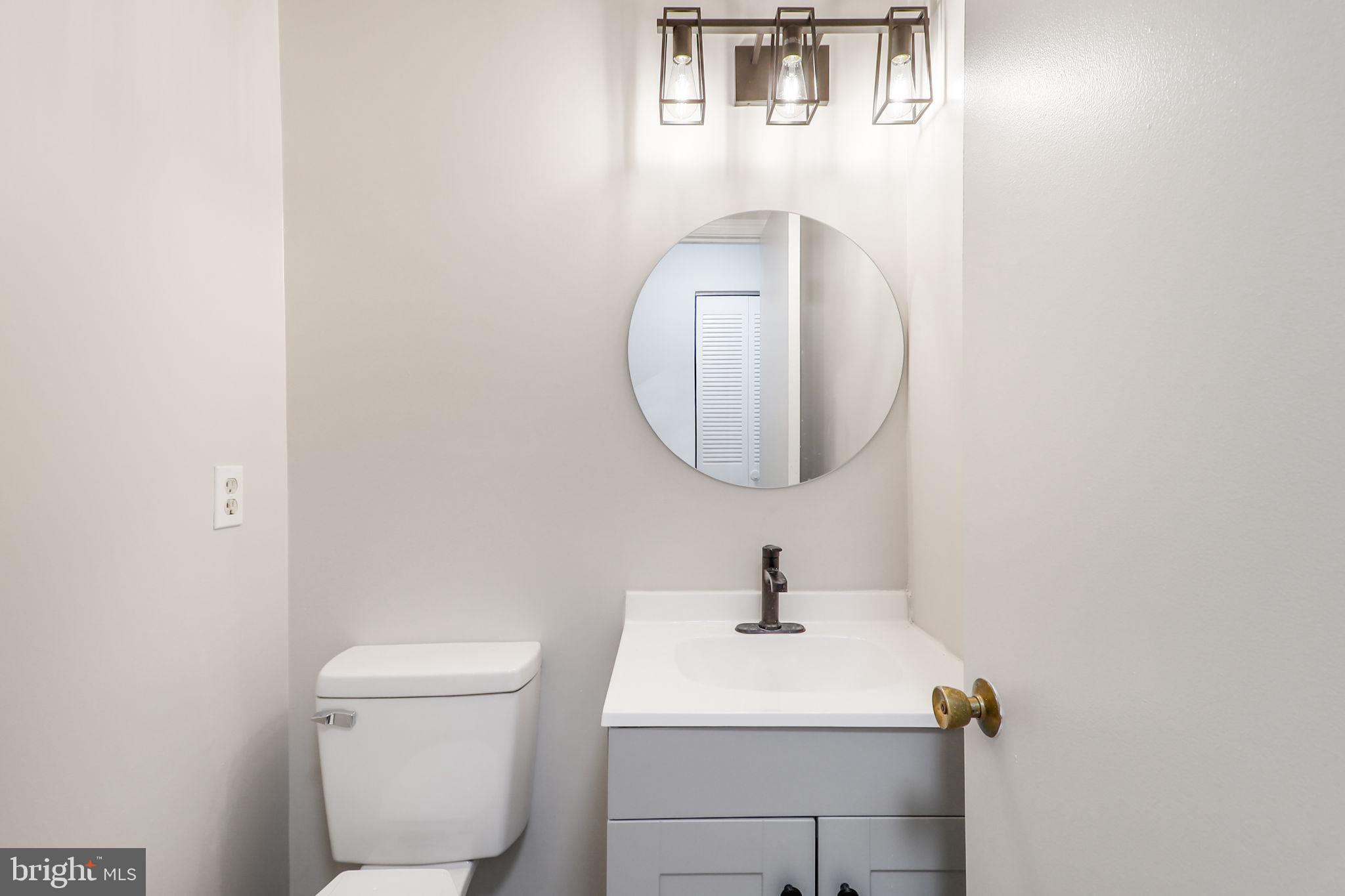 ANNETTE GARDENS - Residential Lease