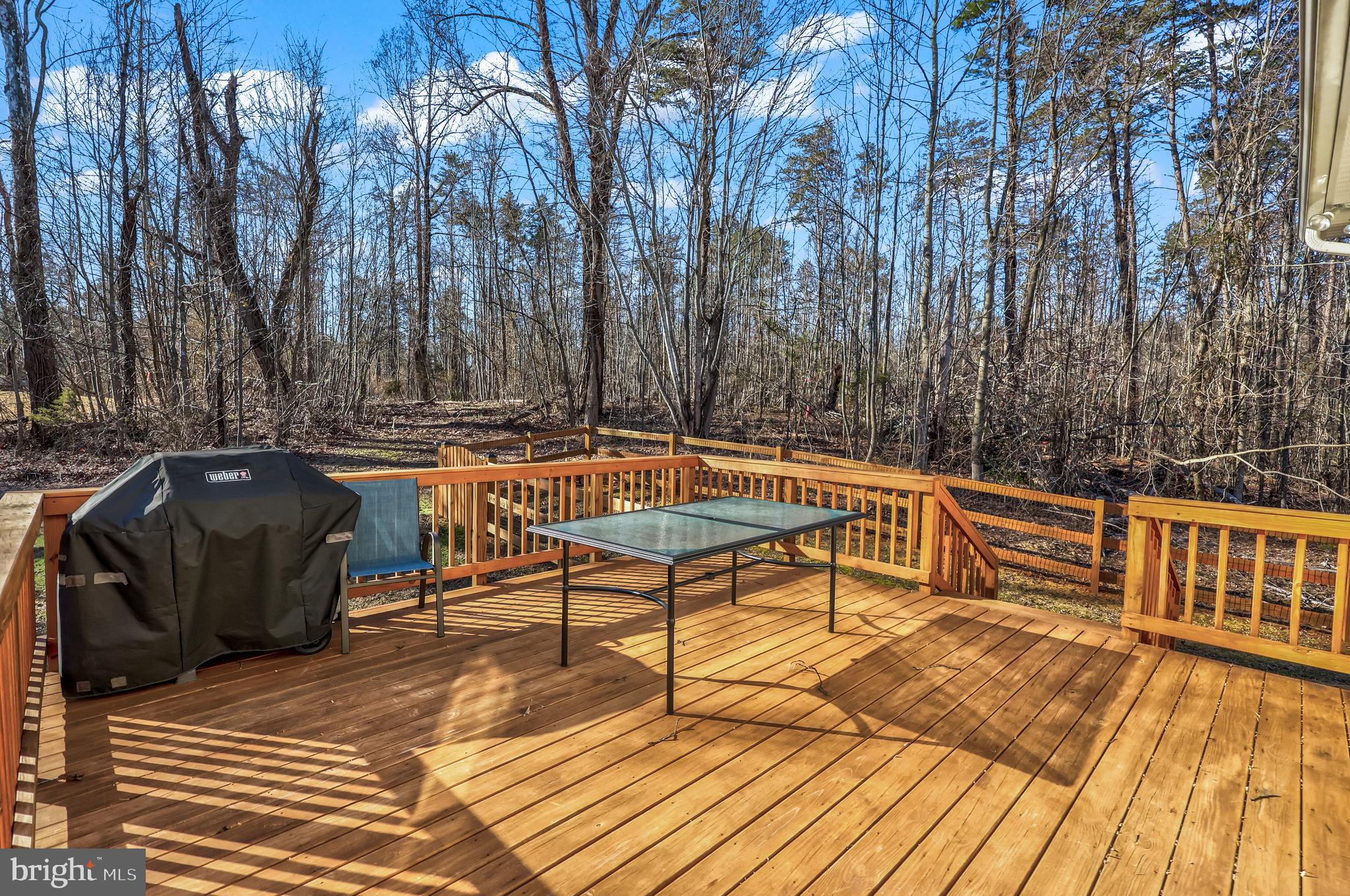 WOODLAND SHORES - Residential