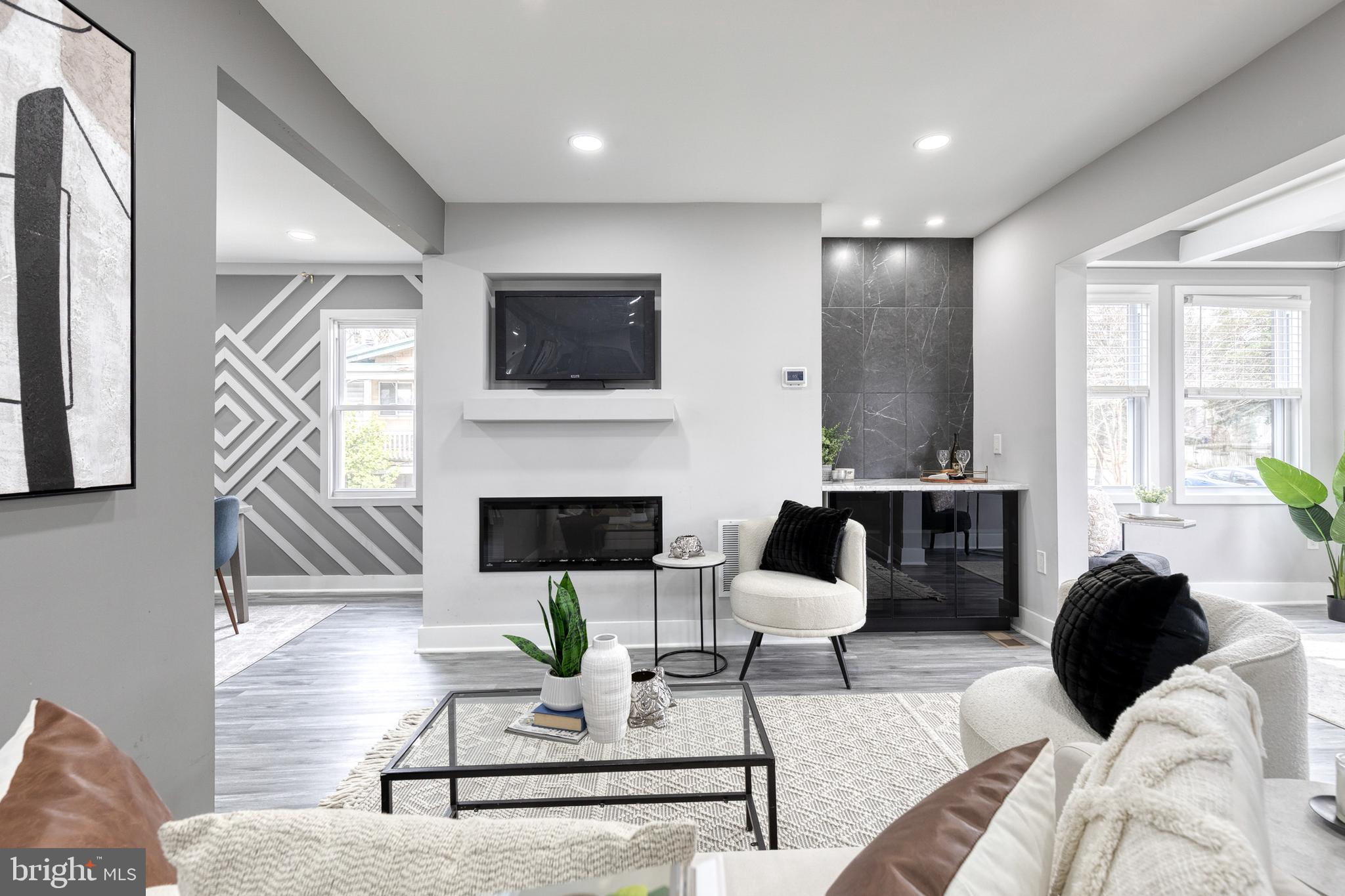 3100 WOODHOME AVENUE