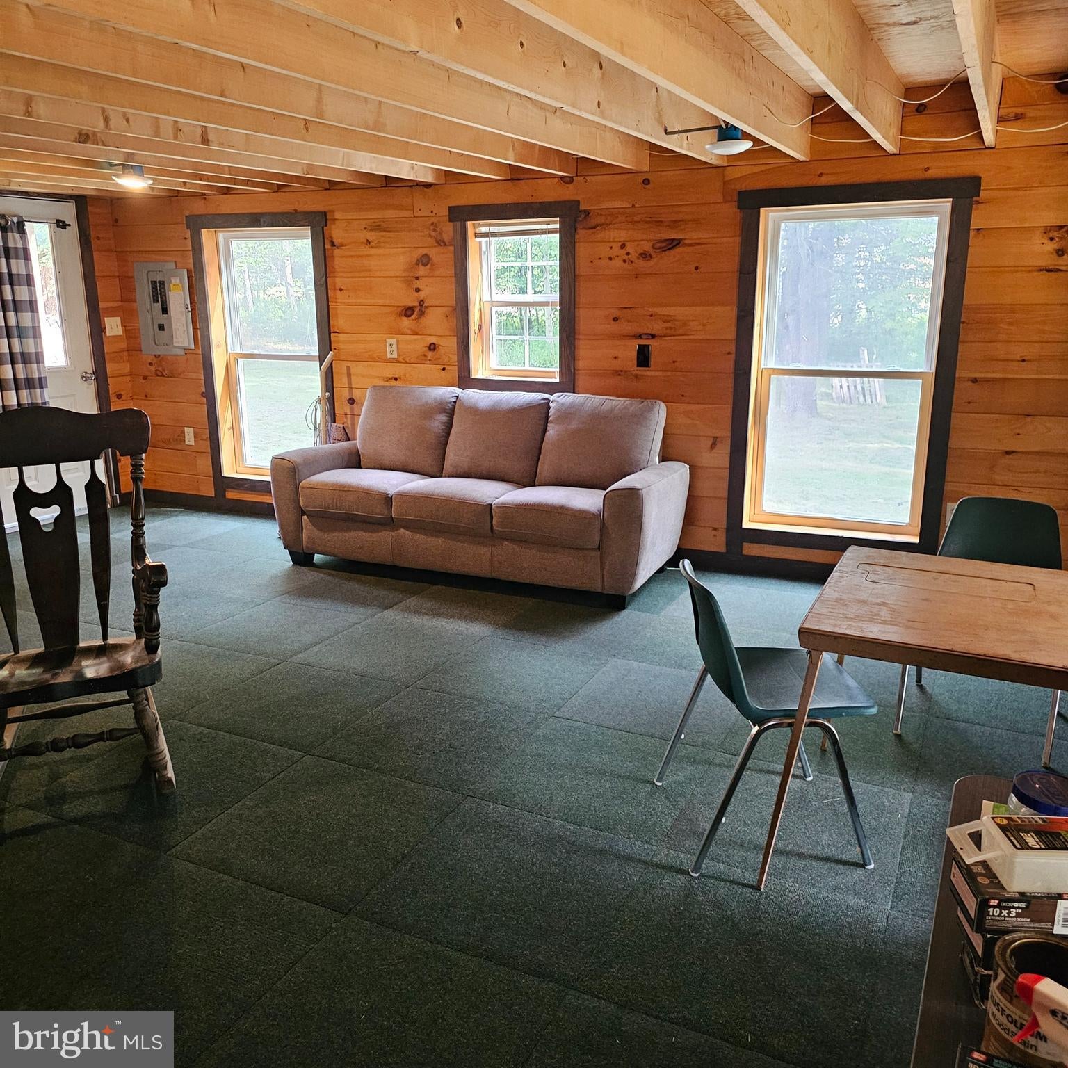 549 BLAKE ROAD