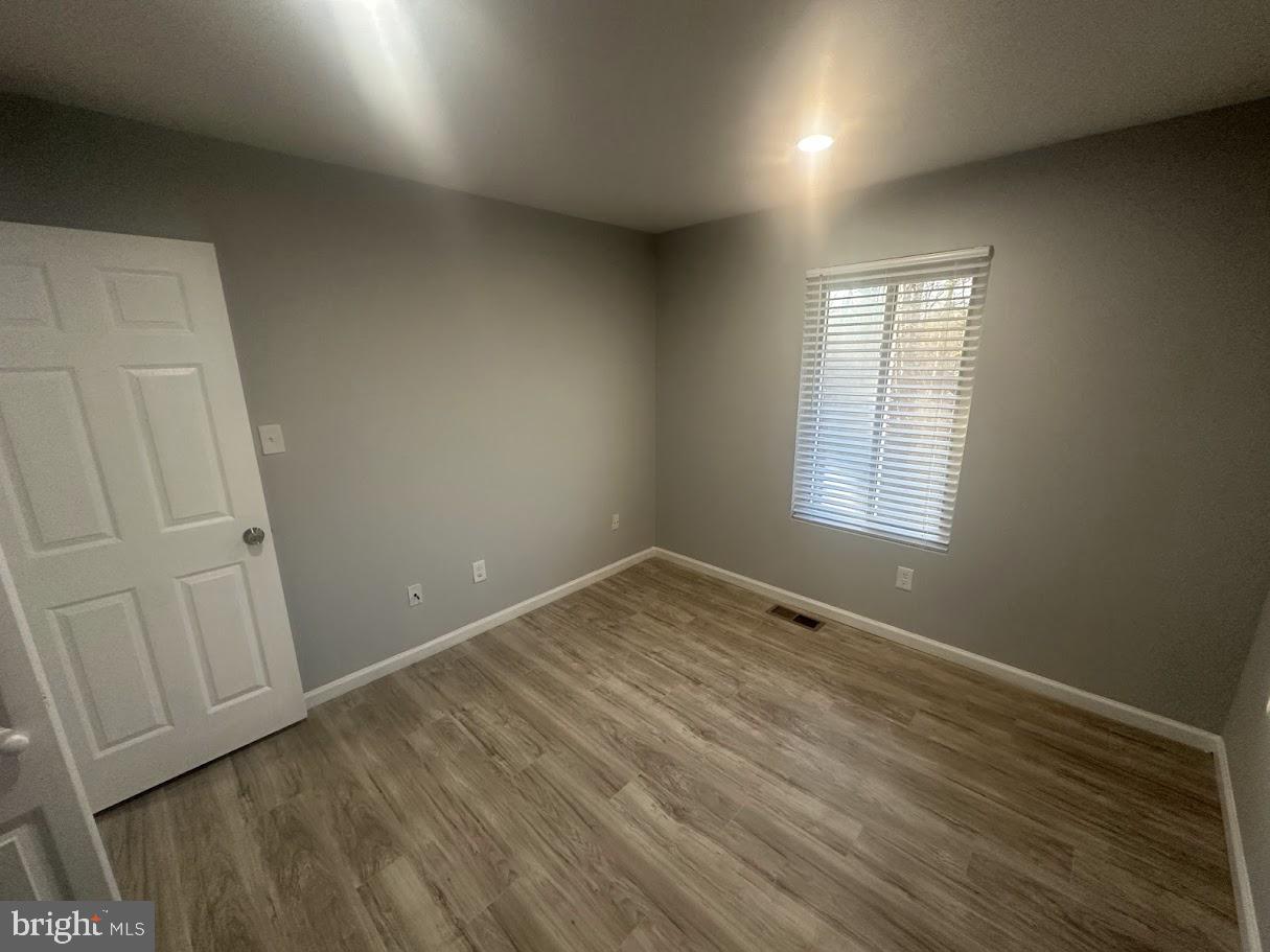 13301 AIKEN PLACE TOP 2 FLOORS