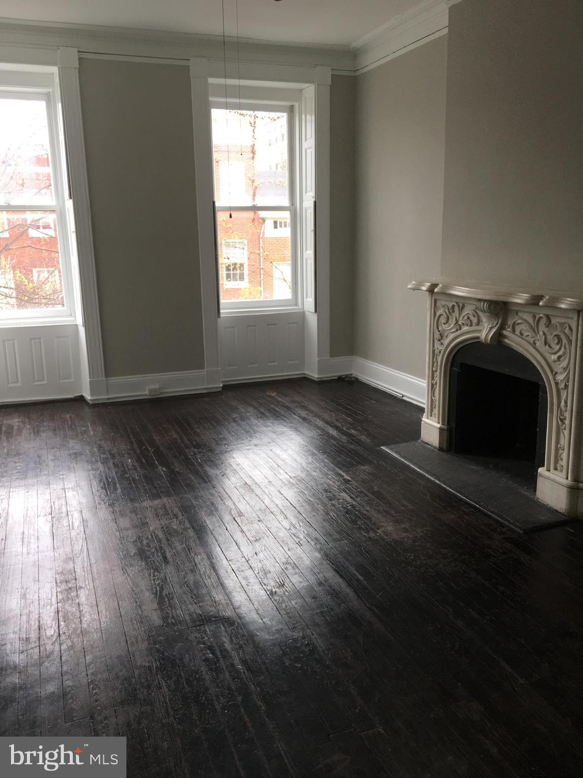 MOUNT VERNON PLACE HISTORIC DISTRICT - Residential Lease