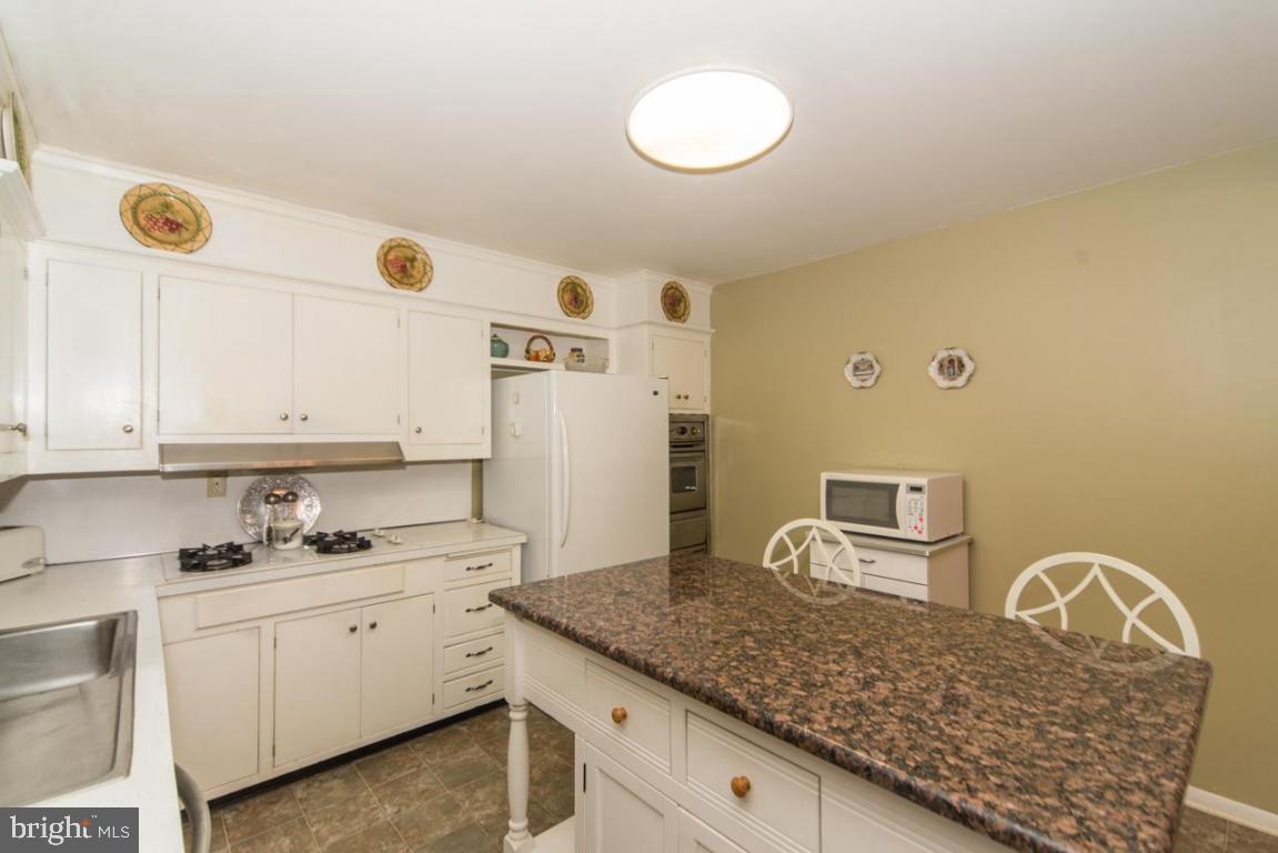 BLOOMINGDALE - Residential