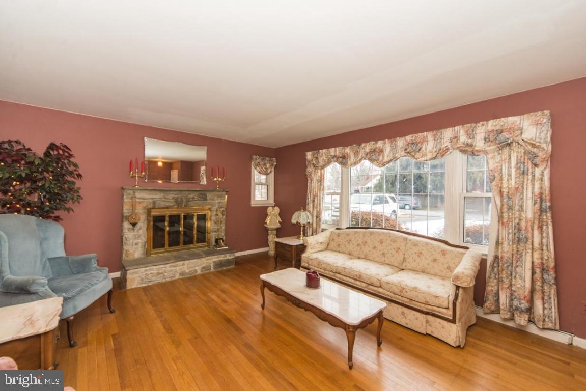 BLOOMINGDALE - Residential