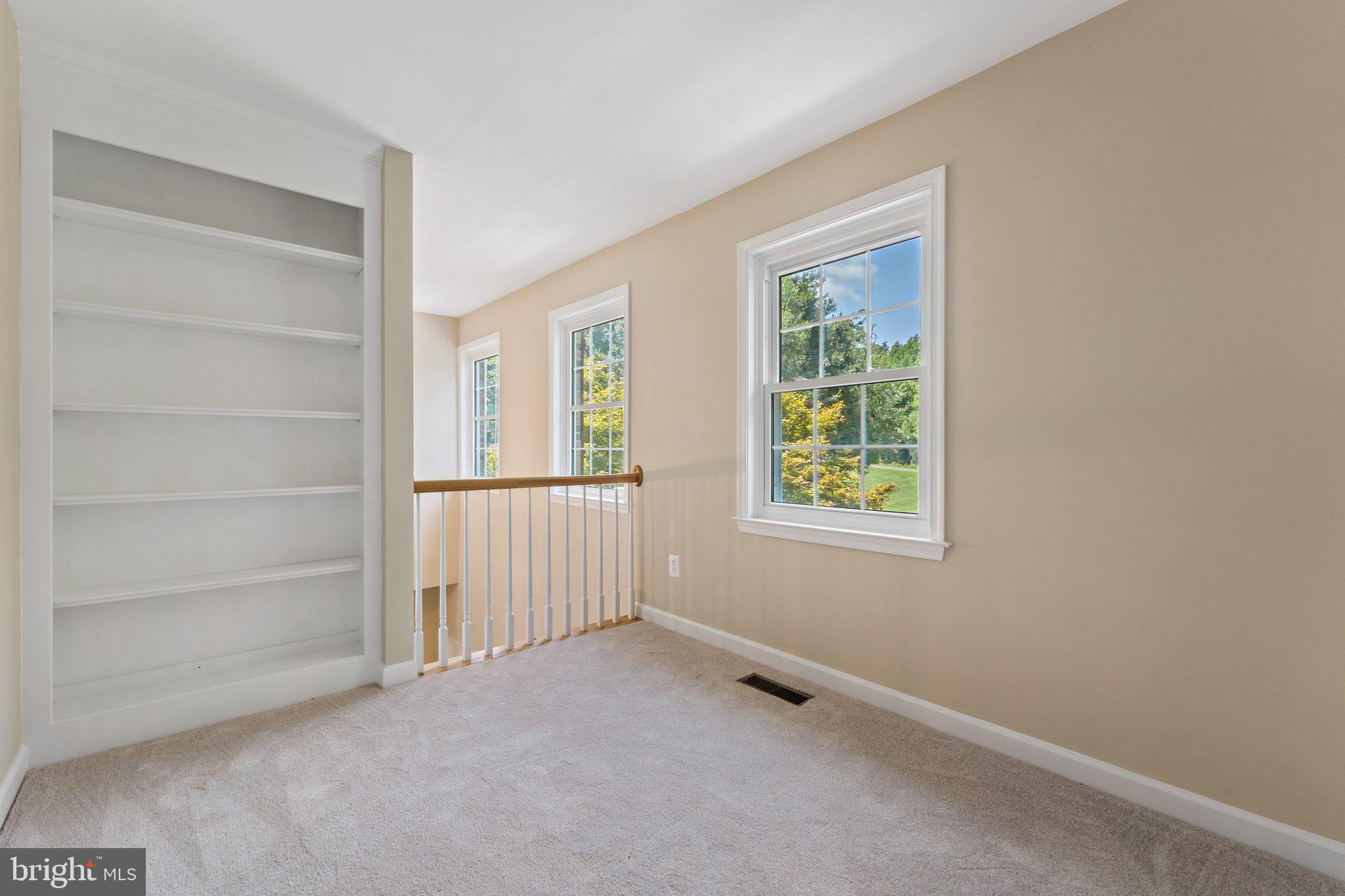 LEETON - Residential