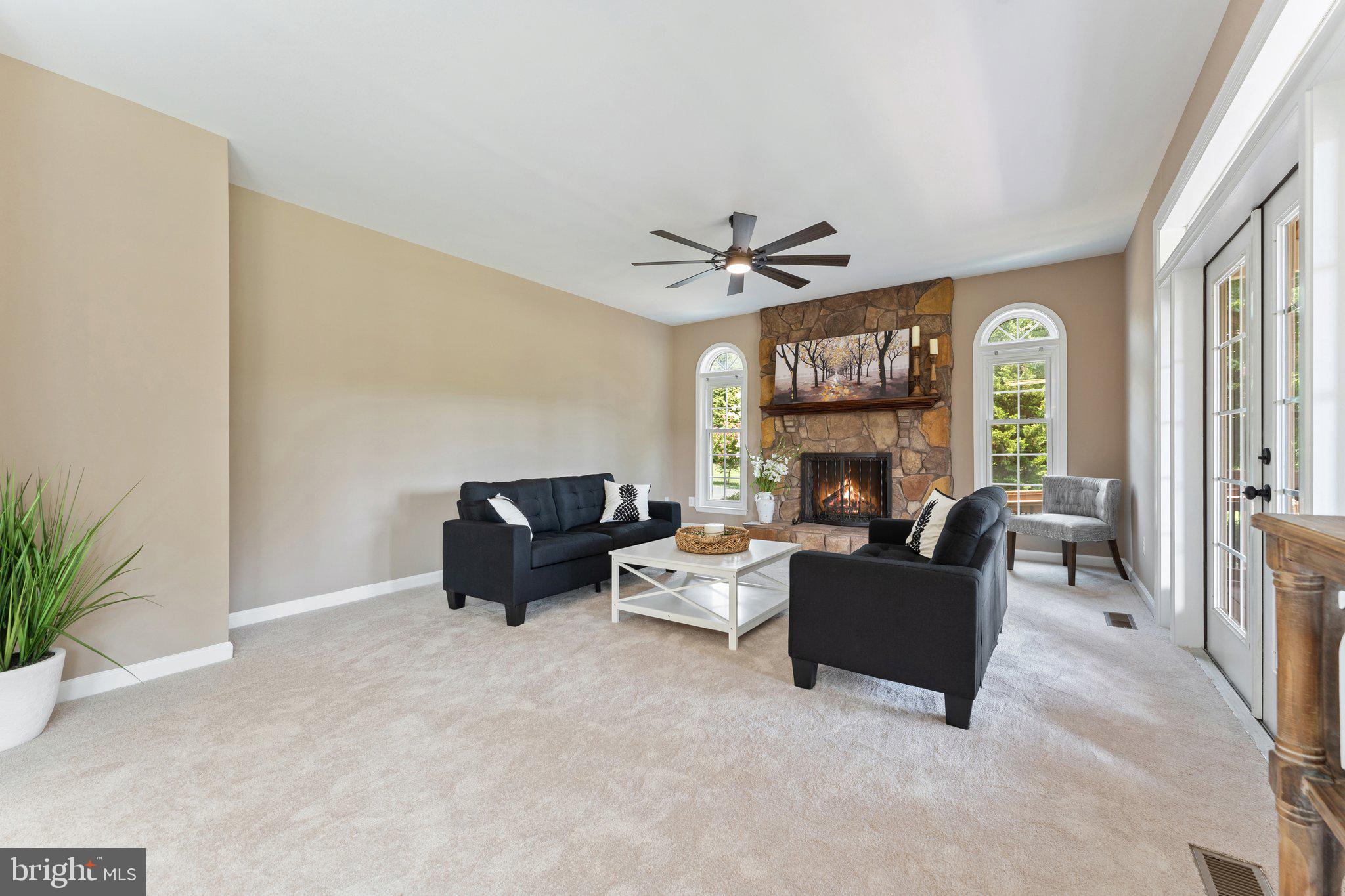 LEETON - Residential