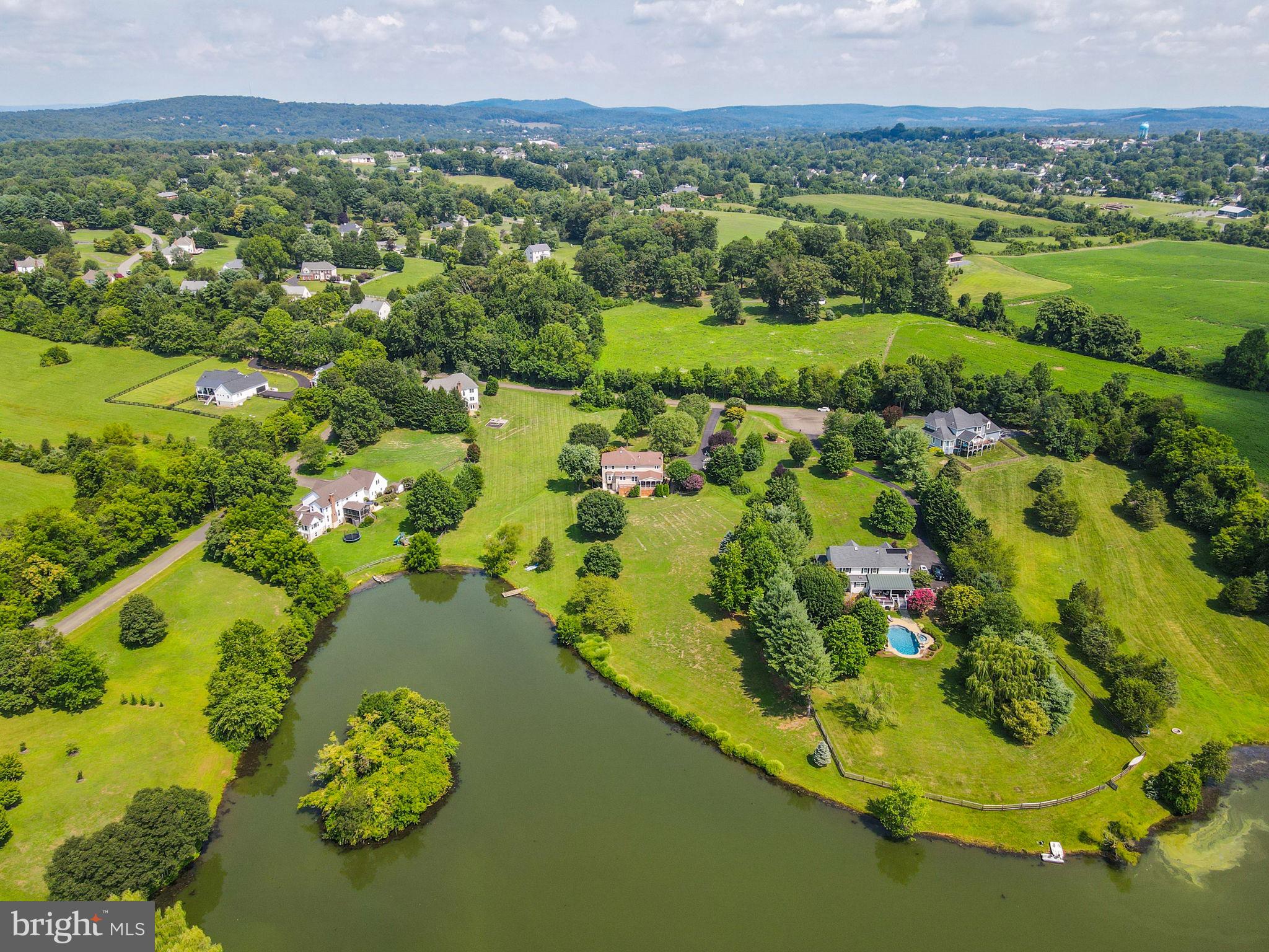 LEETON - Residential