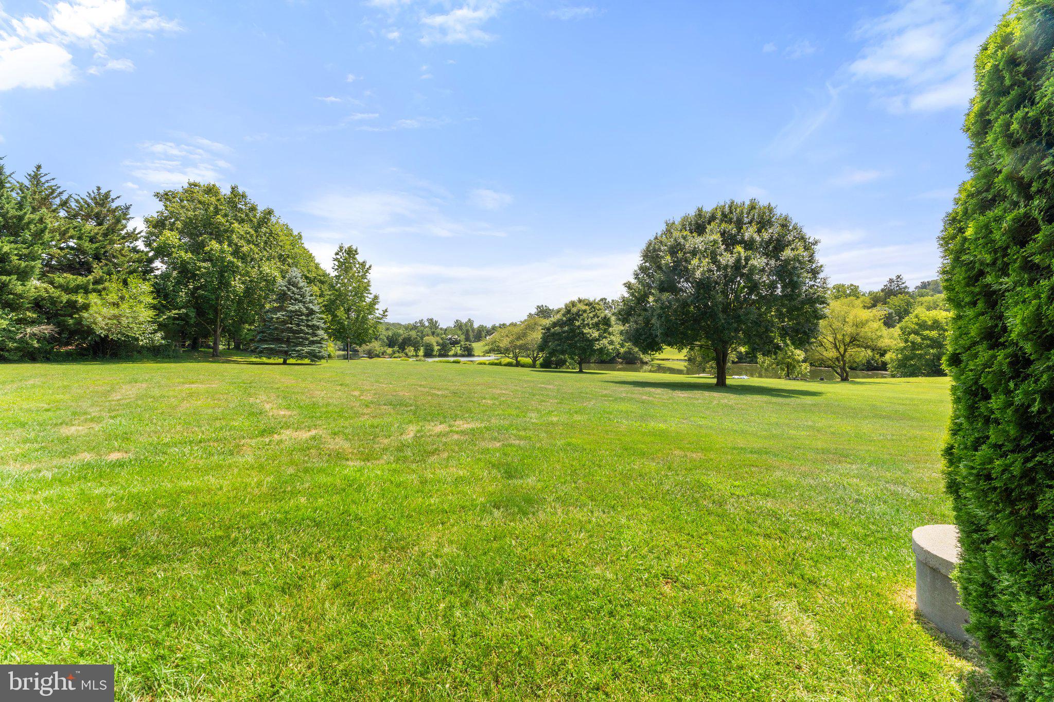 LEETON - Residential