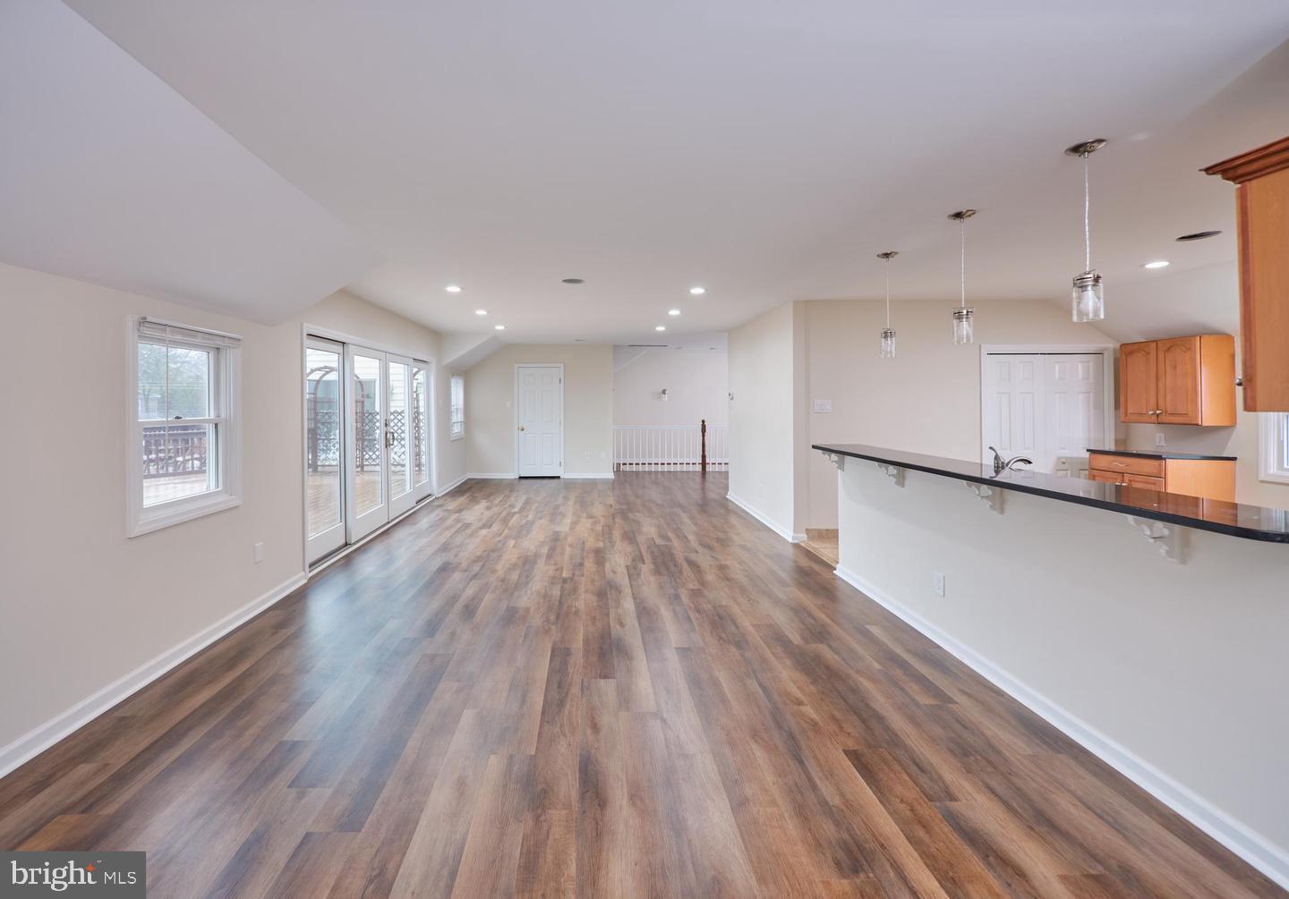 RIVERSTONE - Residential