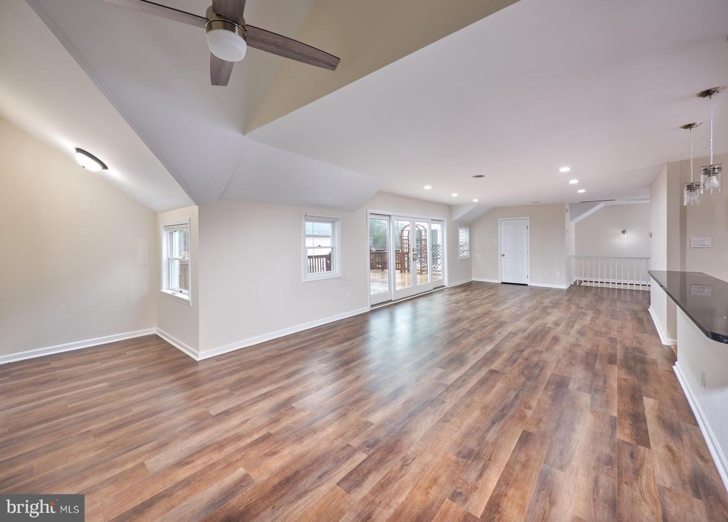 RIVERSTONE - Residential