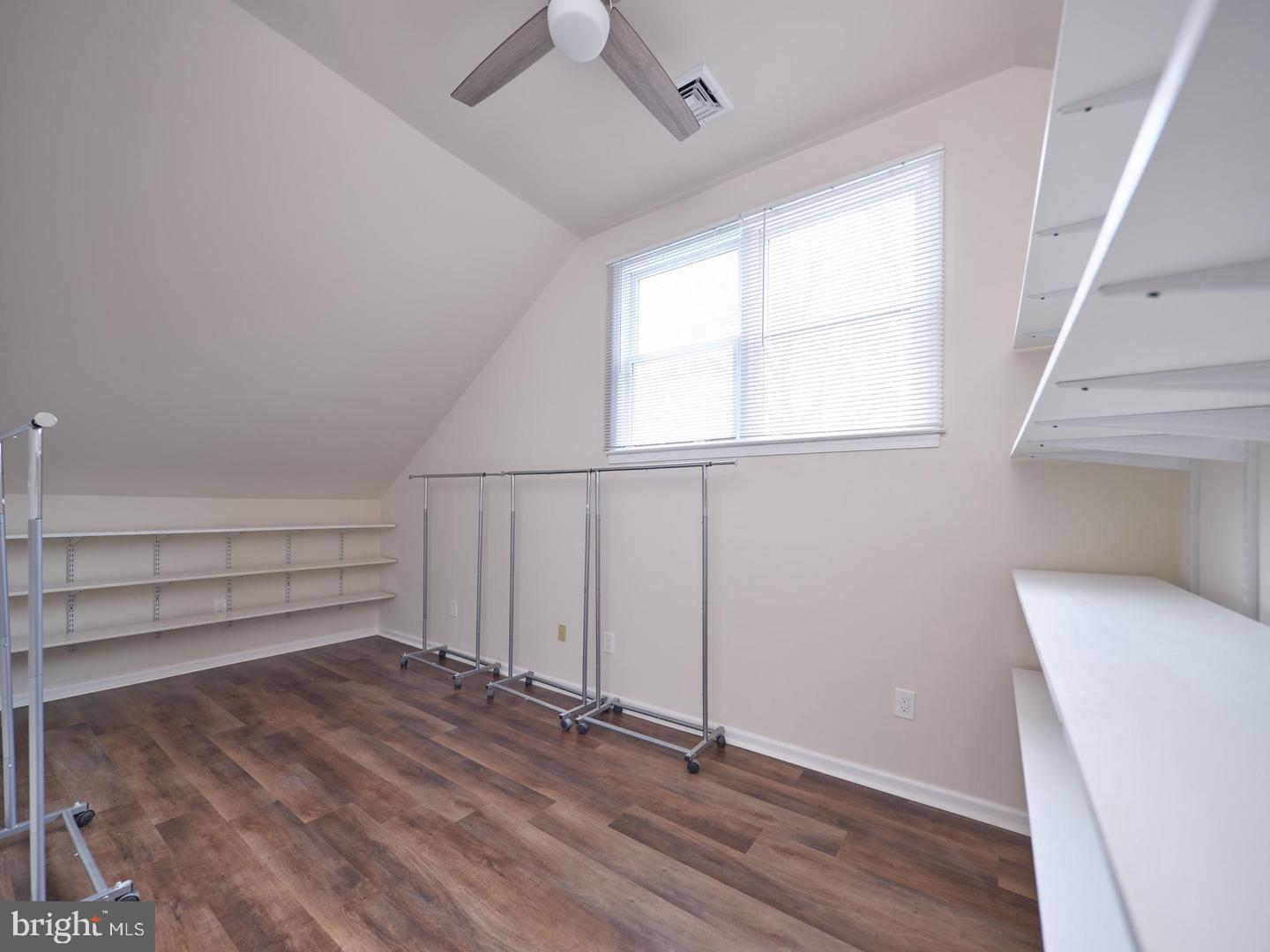 RIVERSTONE - Residential