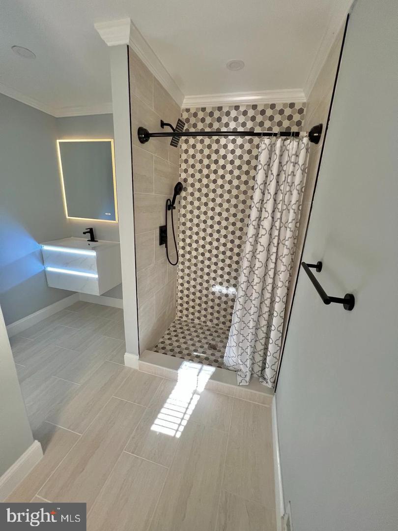 RIVERSTONE - Residential