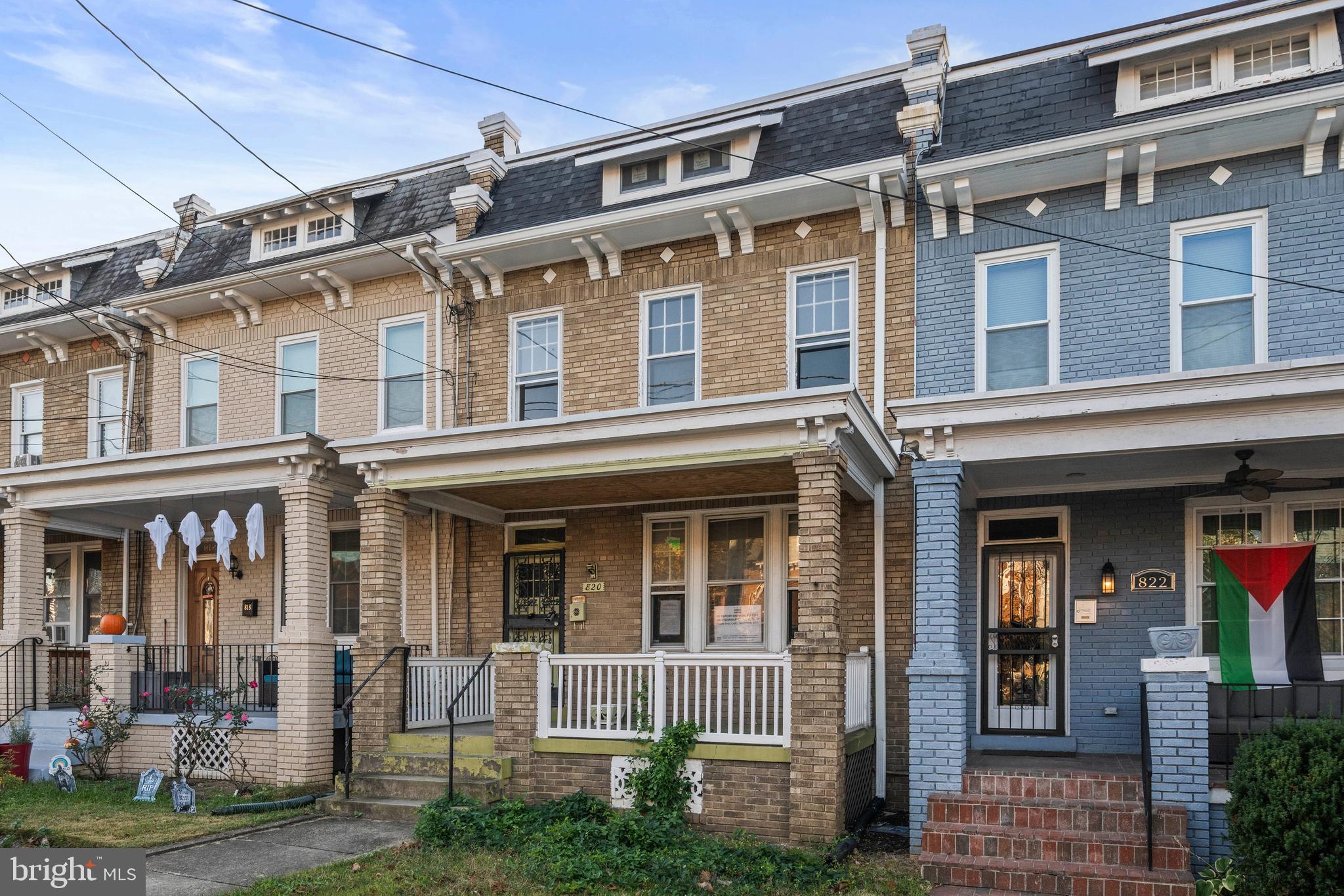 820 EMERSON STREET NW