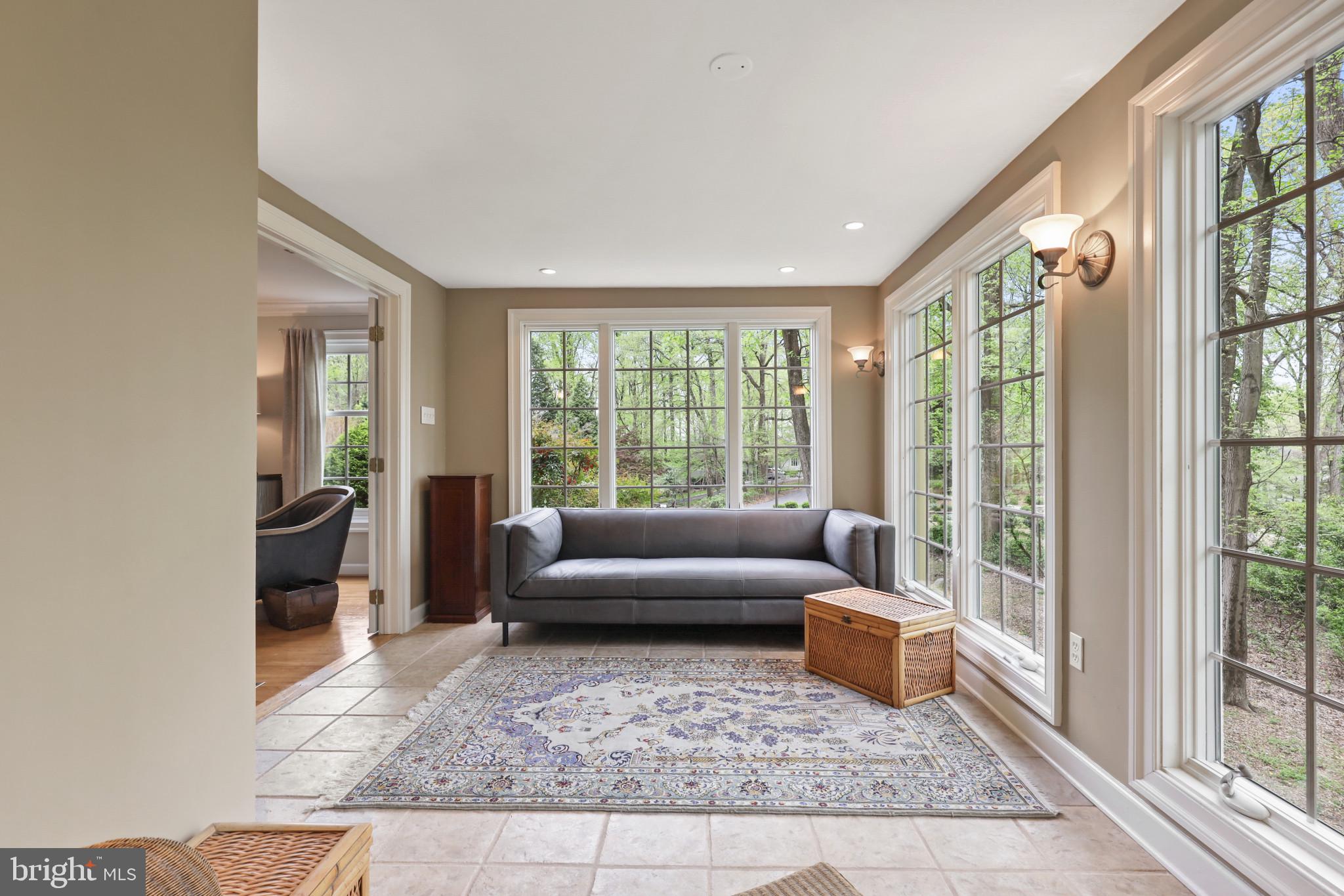 DOWNS ON THE SEVERN - Residential