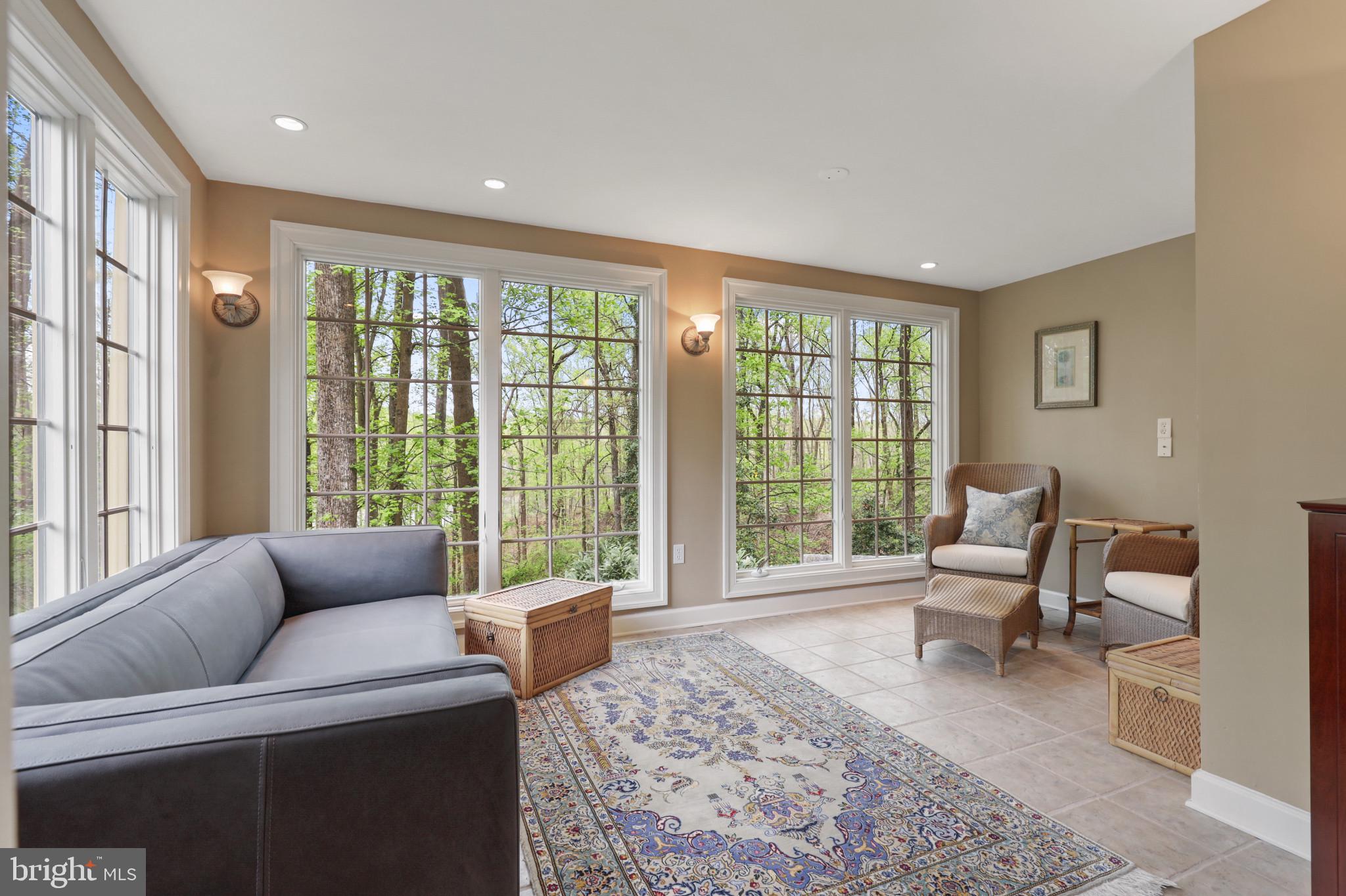 DOWNS ON THE SEVERN - Residential