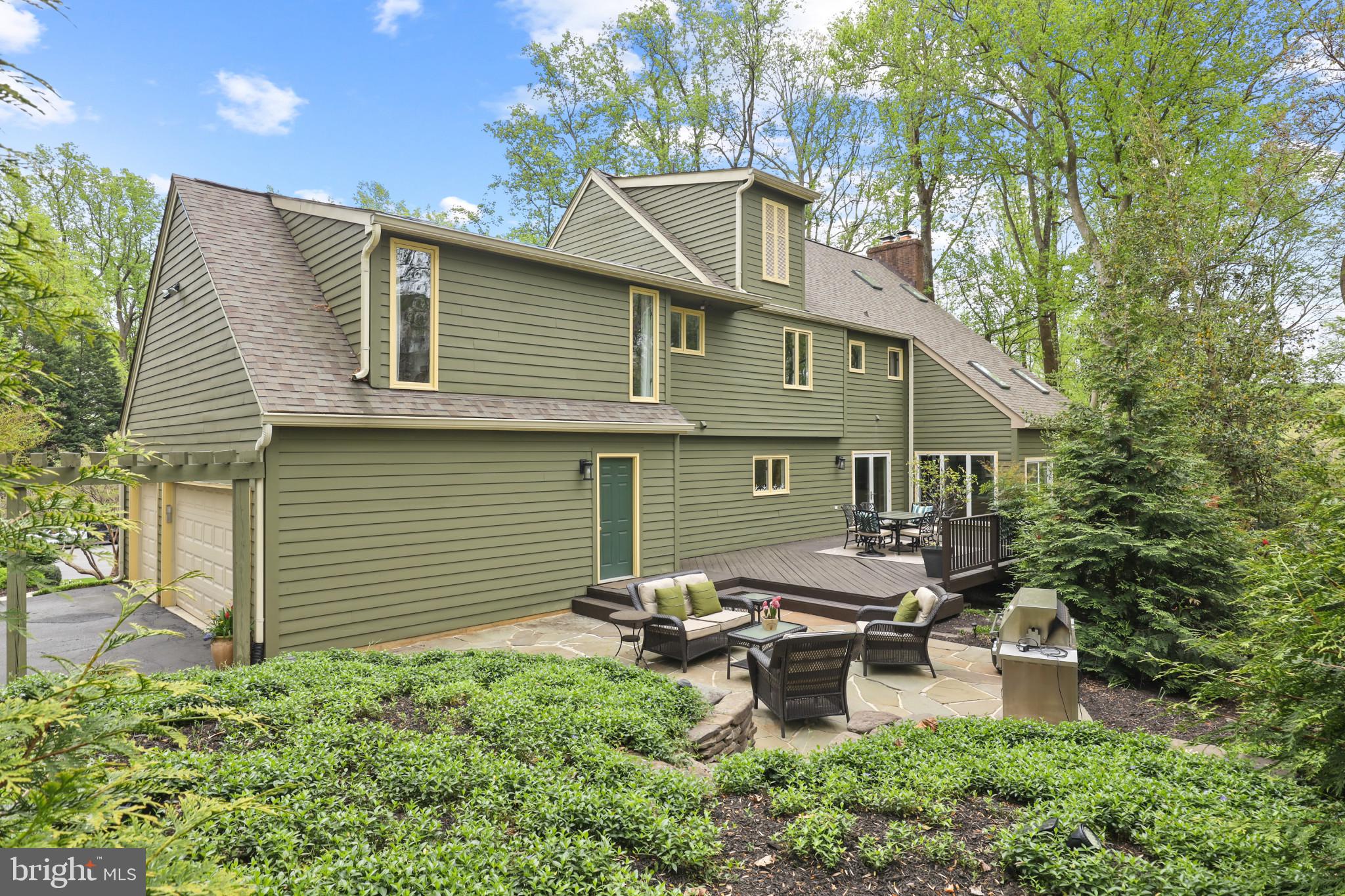 DOWNS ON THE SEVERN - Residential