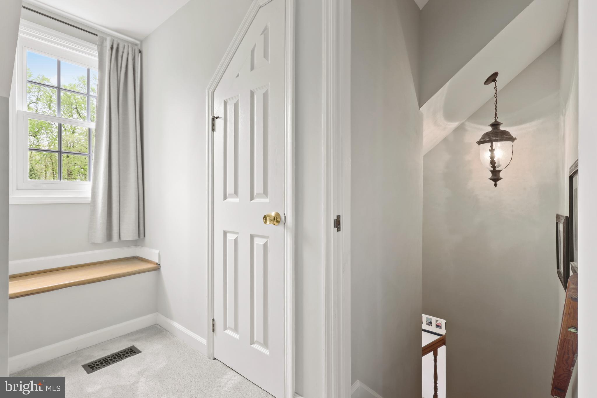 DOWNS ON THE SEVERN - Residential