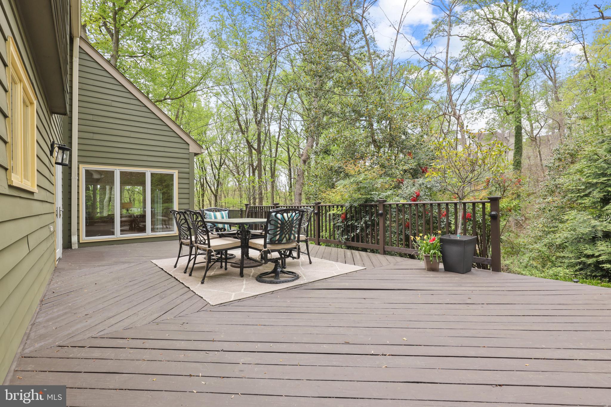 DOWNS ON THE SEVERN - Residential