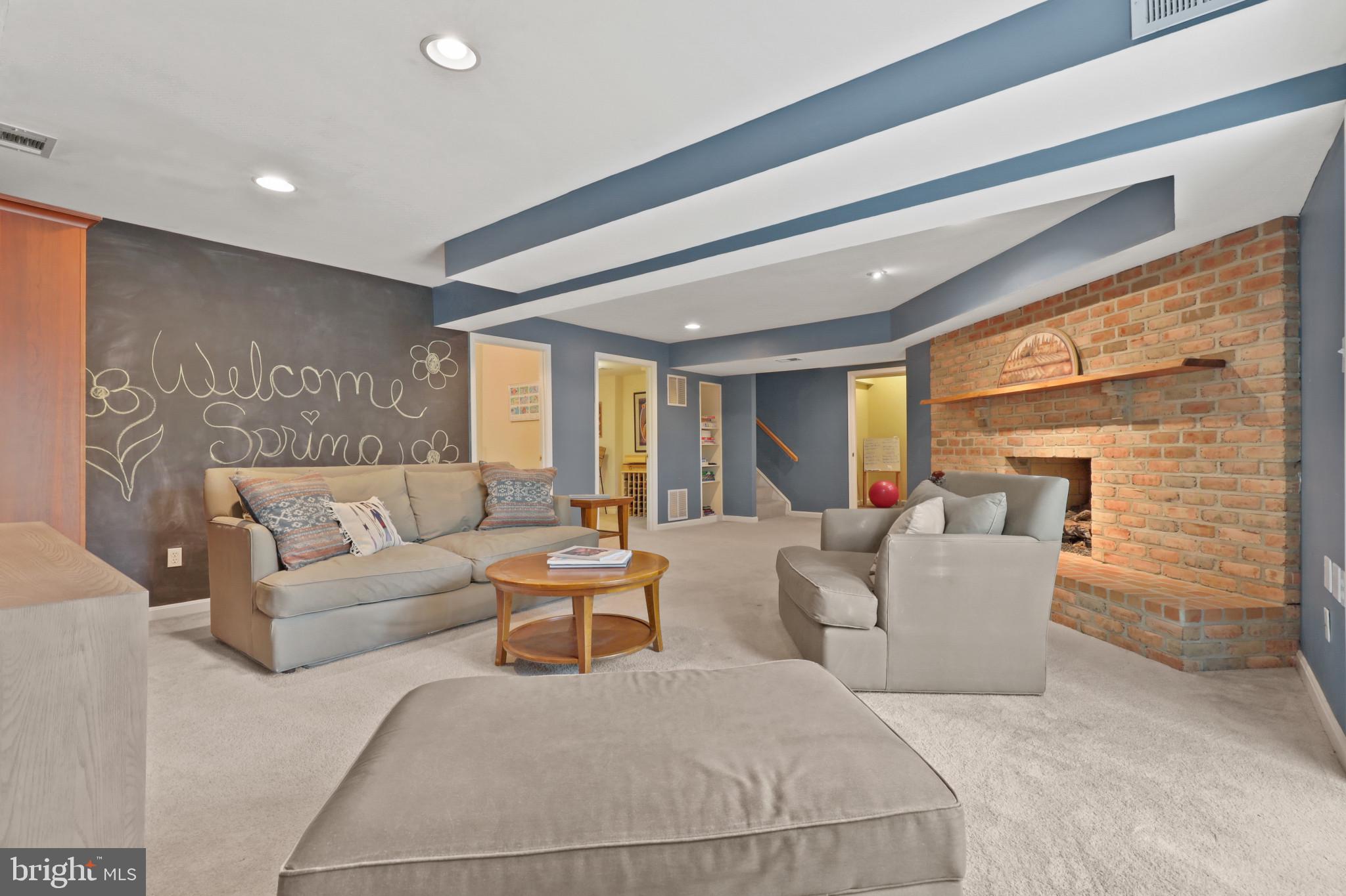 DOWNS ON THE SEVERN - Residential