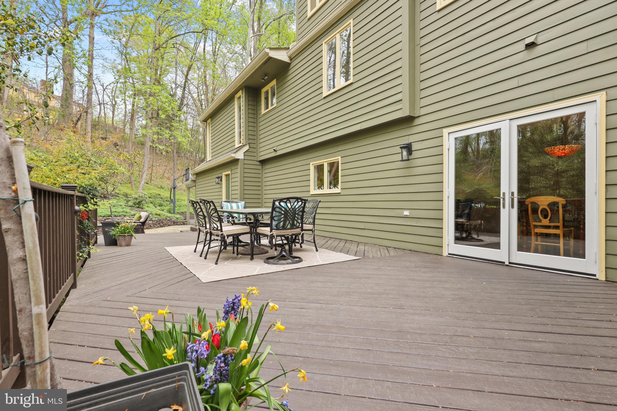 DOWNS ON THE SEVERN - Residential