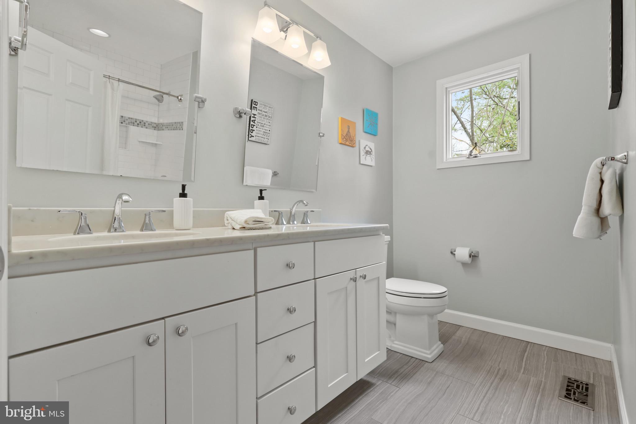 DOWNS ON THE SEVERN - Residential