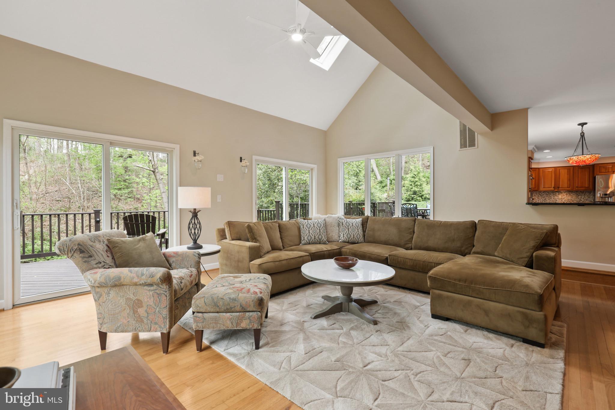 DOWNS ON THE SEVERN - Residential