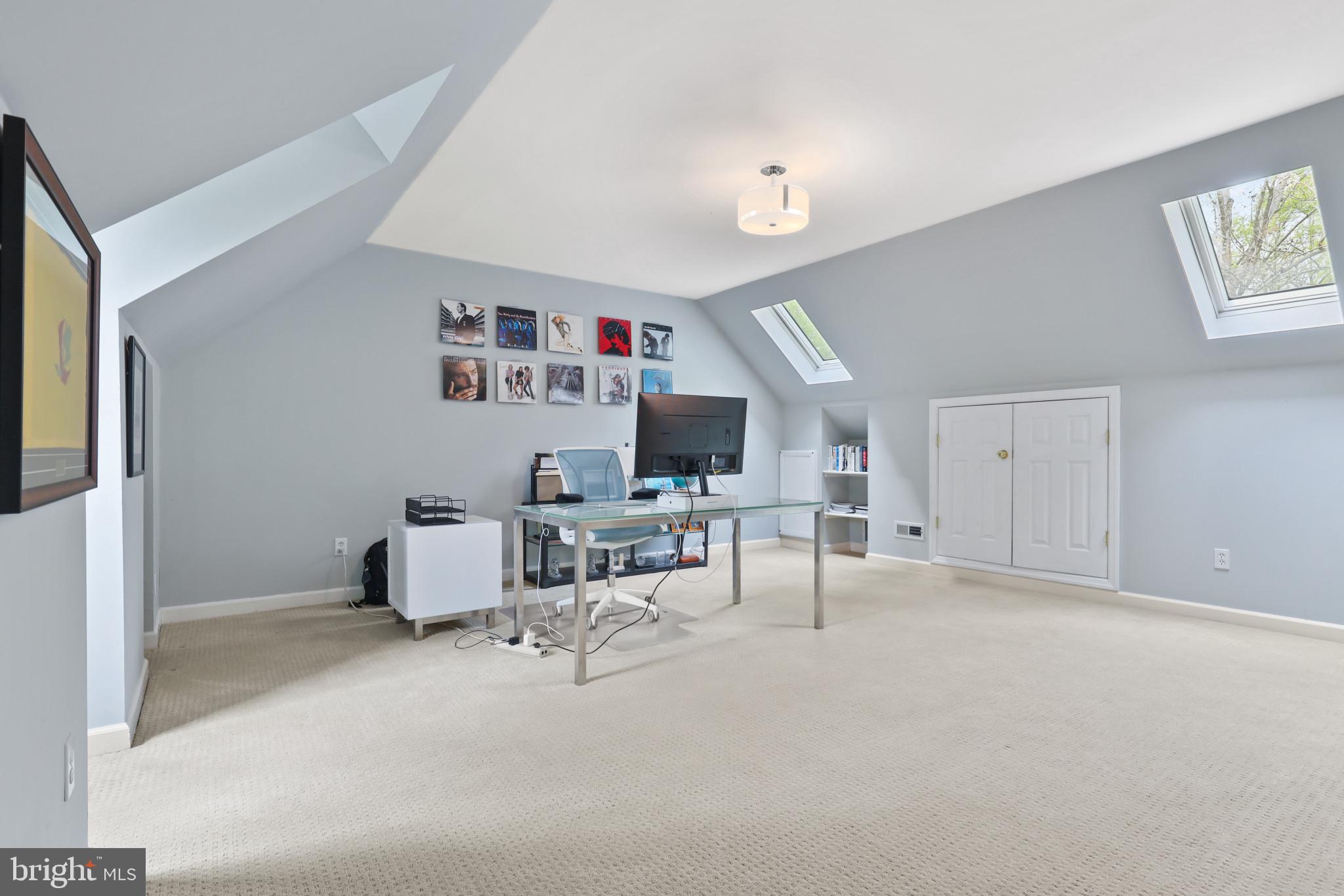 DOWNS ON THE SEVERN - Residential