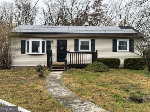 204 SCAMMELL DRIVE BROWNS MILLS NJ 08015