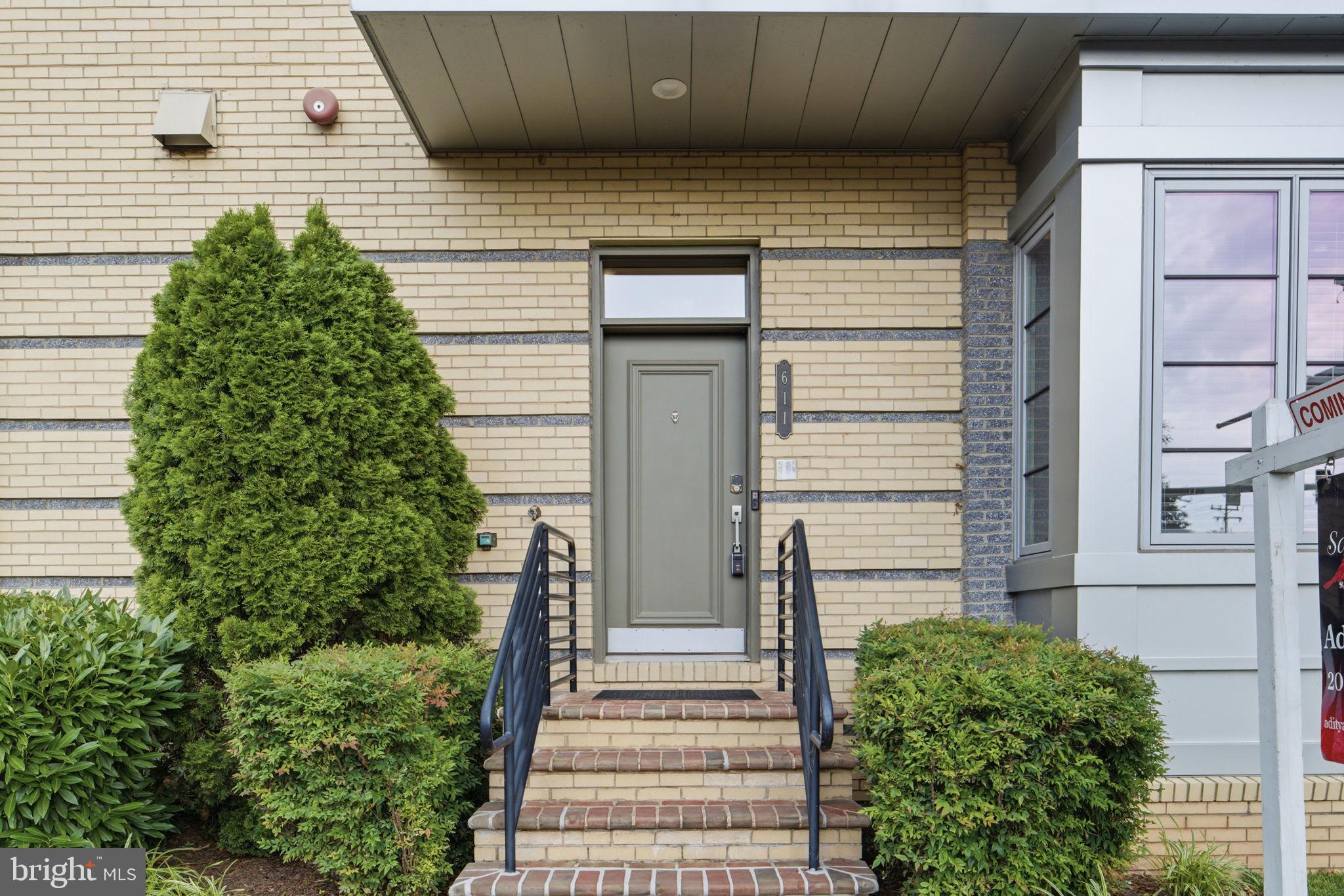 611 HOWELL