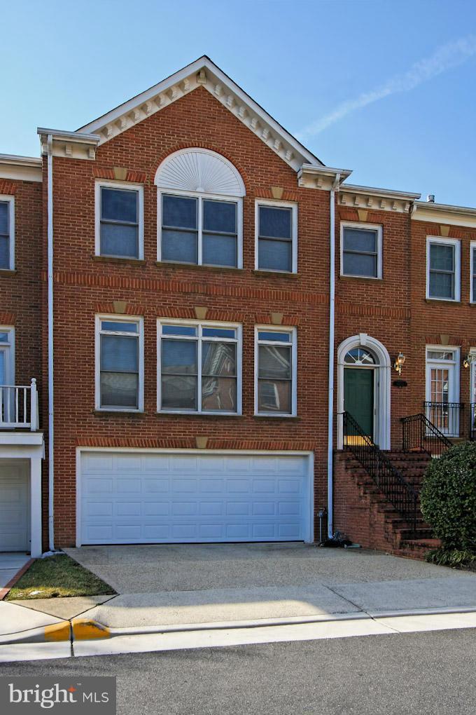 BRENTWOOD - Residential