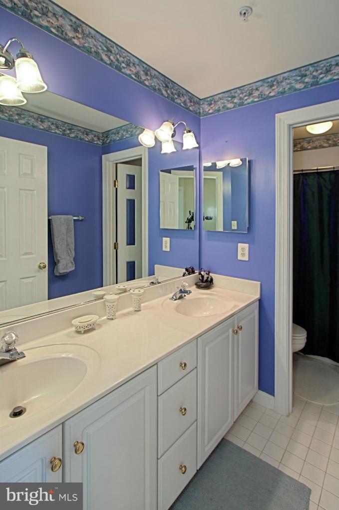 BRENTWOOD - Residential