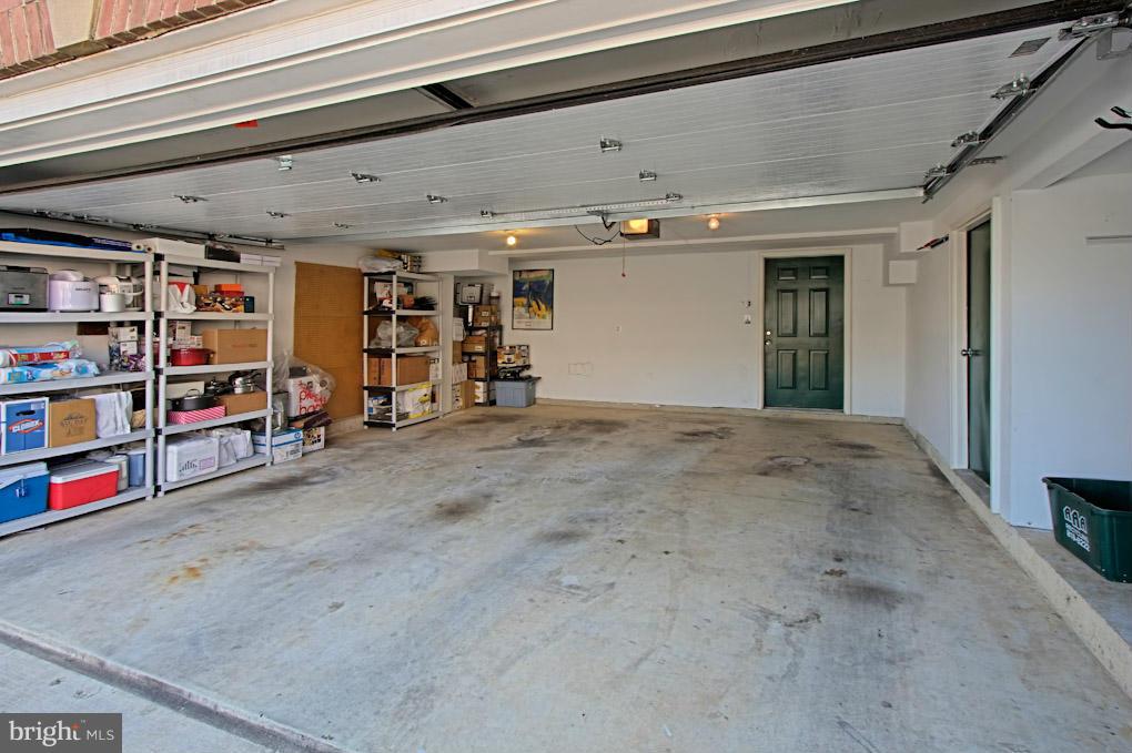 BRENTWOOD - Residential