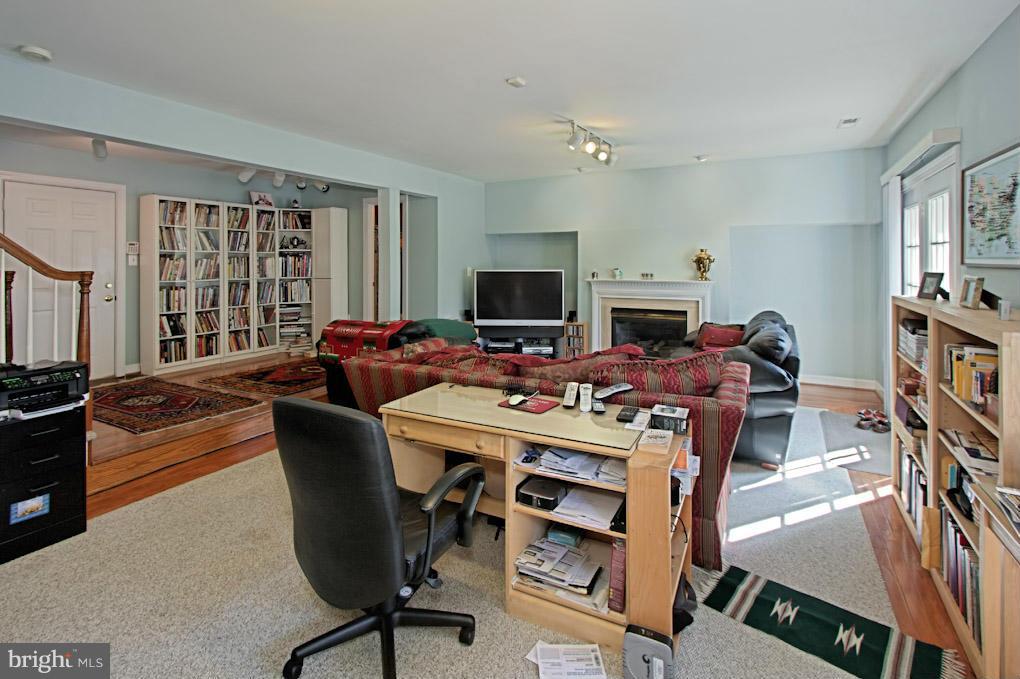 BRENTWOOD - Residential